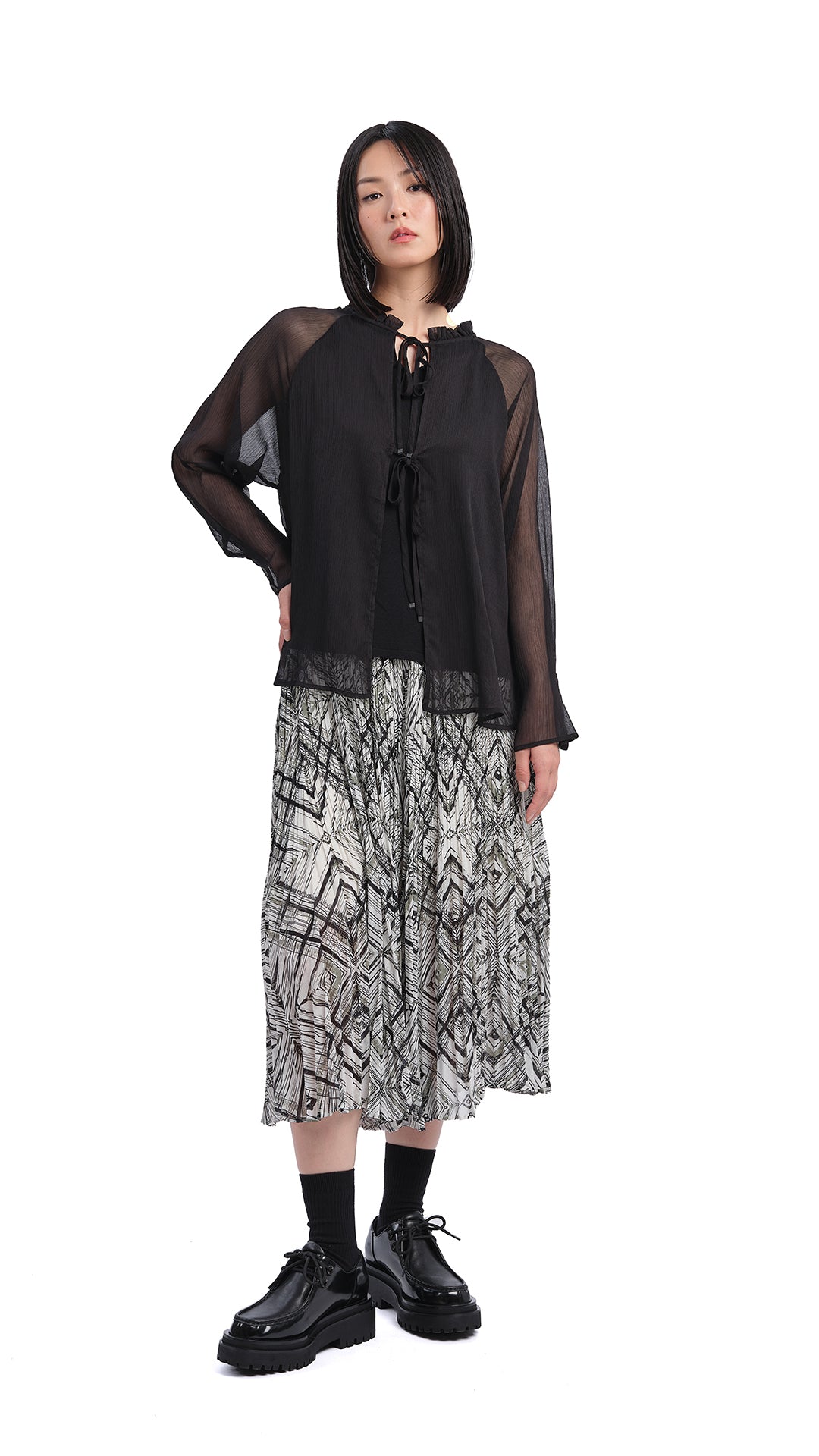Stylish Textual Cropped Shirt for Women - Trendy Casual & Streetwear Fashion Top - Perfect for Summer Outfits, Music Festivals & Instagram Looks