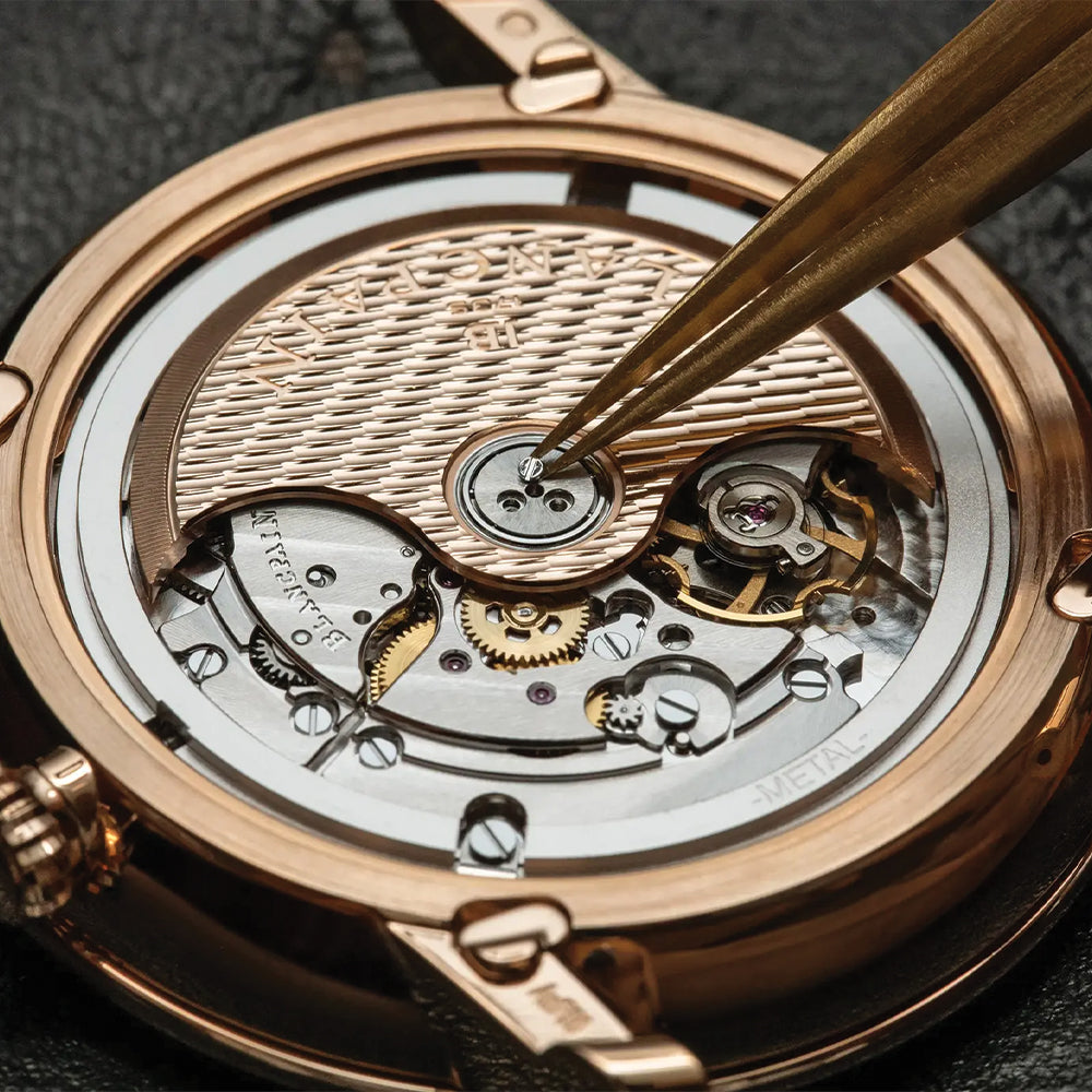 Villeret Perpetual Calendar 40.3mm Red Gold Watch with Green Leather Strap - Luxury Timepiece for Formal Events & Business Occasions