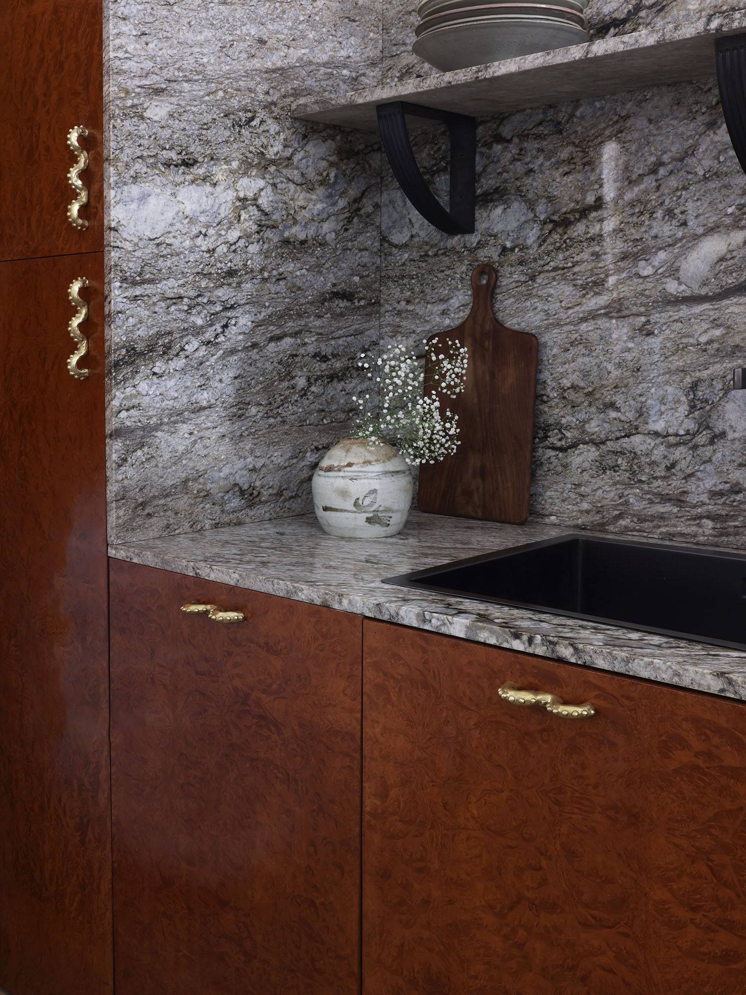 Large Cabinet Pull Form No. 39 - 5.4 Inch Center to Center - Premium Kitchen & Bathroom Hardware for Drawers and Cabinets