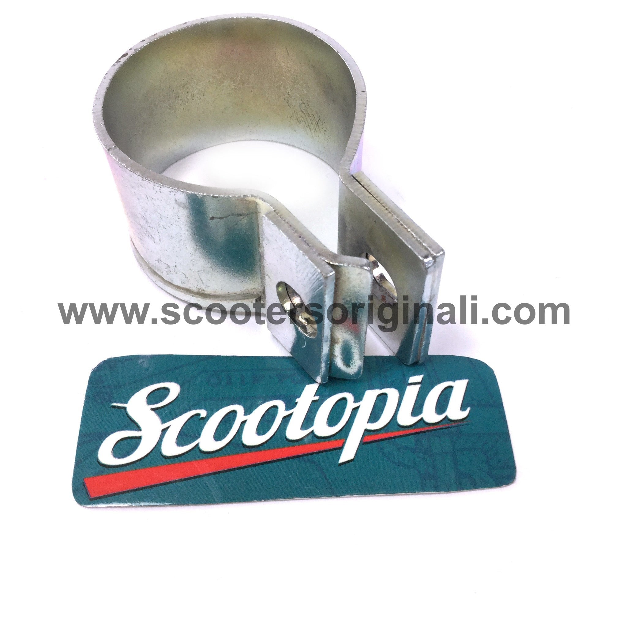 Lambretta Big Bore Exhaust Clamp for Series 1, 2 & 3 Scooters - High-Performance Motorcycle Exhaust System Accessory for Enhanced Riding Experience