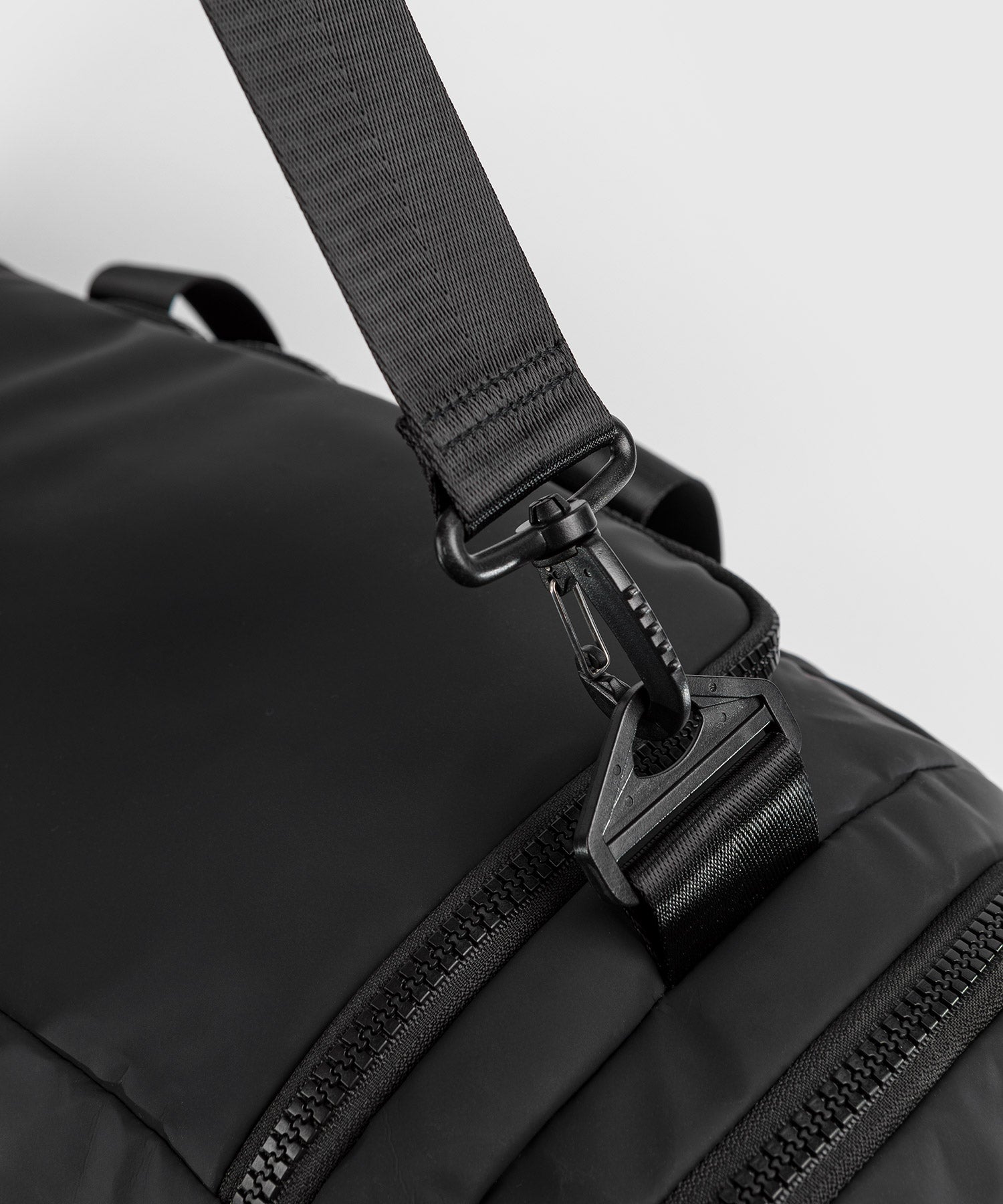 Venum Evo 2 Trainer Lite Duffle Bag - Black/Grey | Lightweight Gym Bag for Men & Women | Perfect for Workout, Travel & Sports Gear Storage