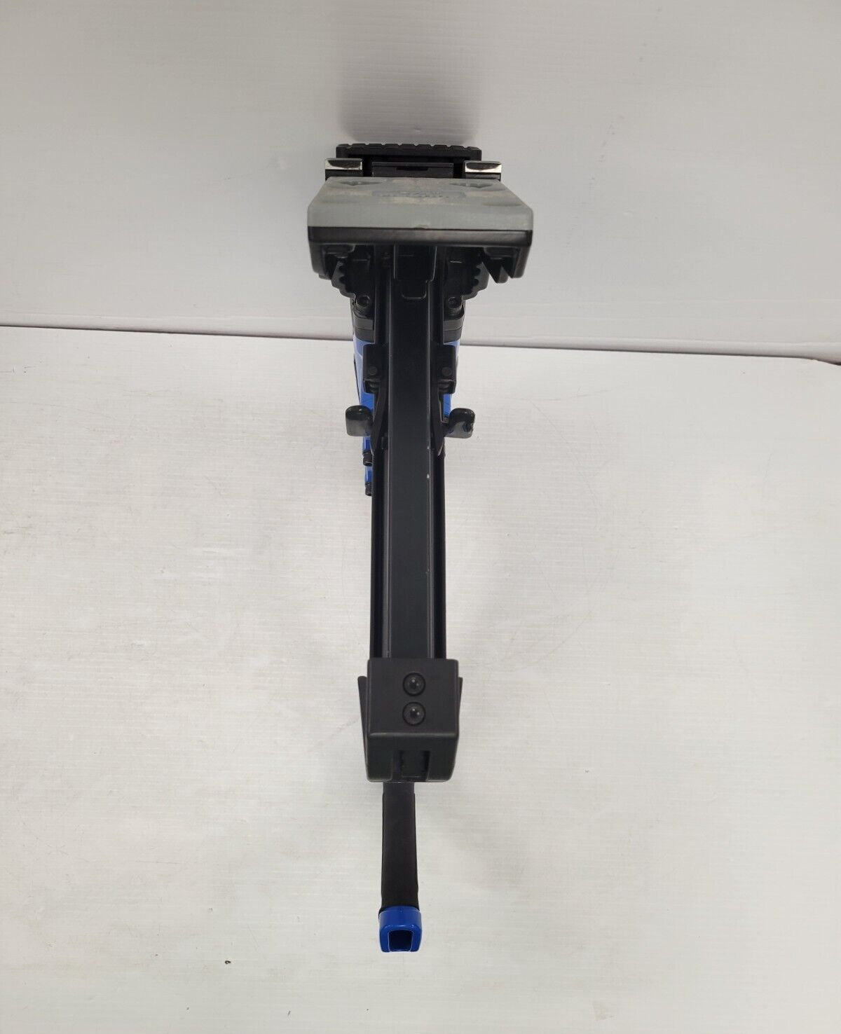 Mastercraft 058-9819 4 Flooring Nailer - Professional Hardwood Floor Installation Tool for DIY & Contractors - Perfect for Home Renovation & Wood Floor Projects