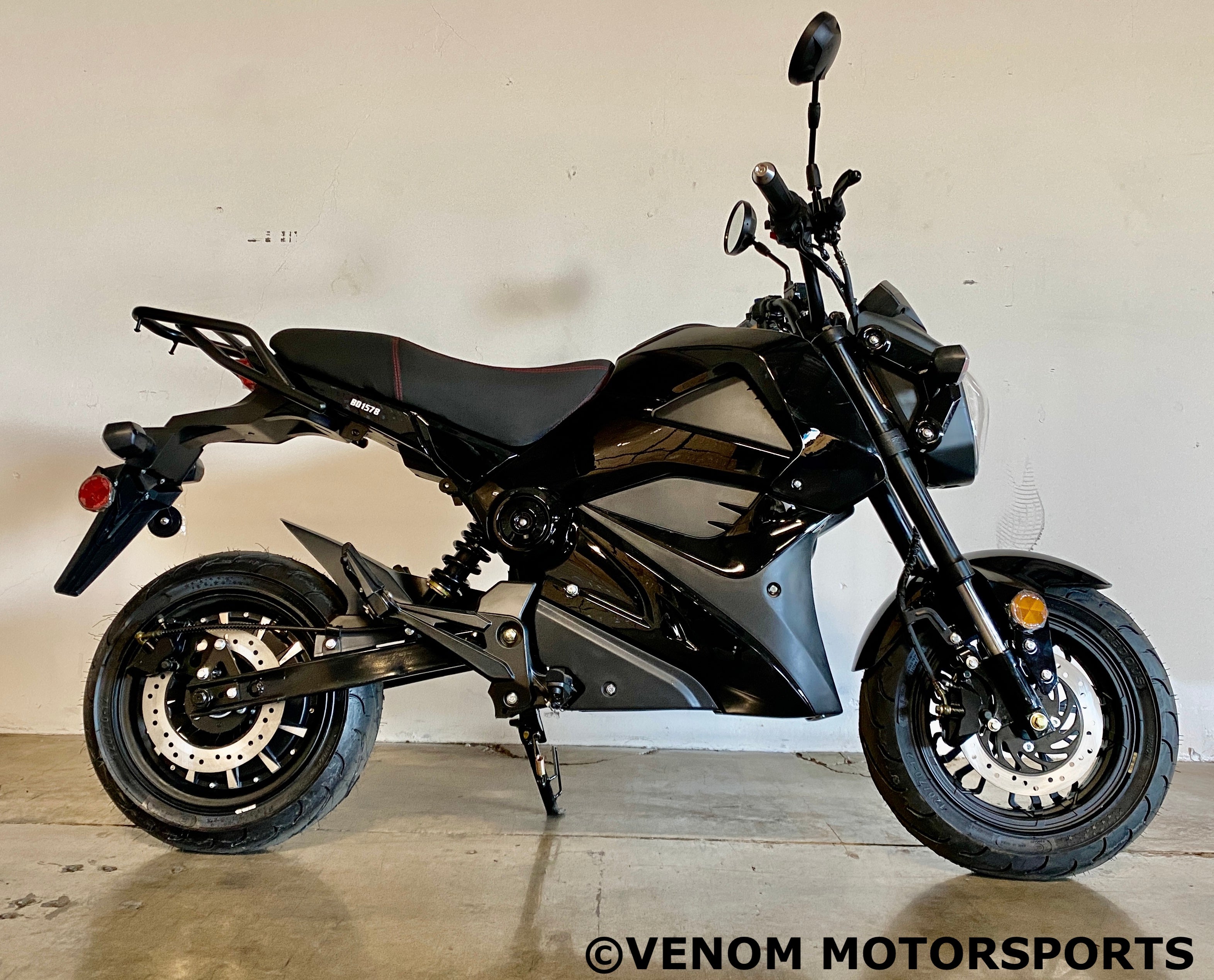 2000W 72V E-Vader Electric Motorcycle - High Power Brushless Motor for Adults - Perfect for Commuting & Off-Road Adventure