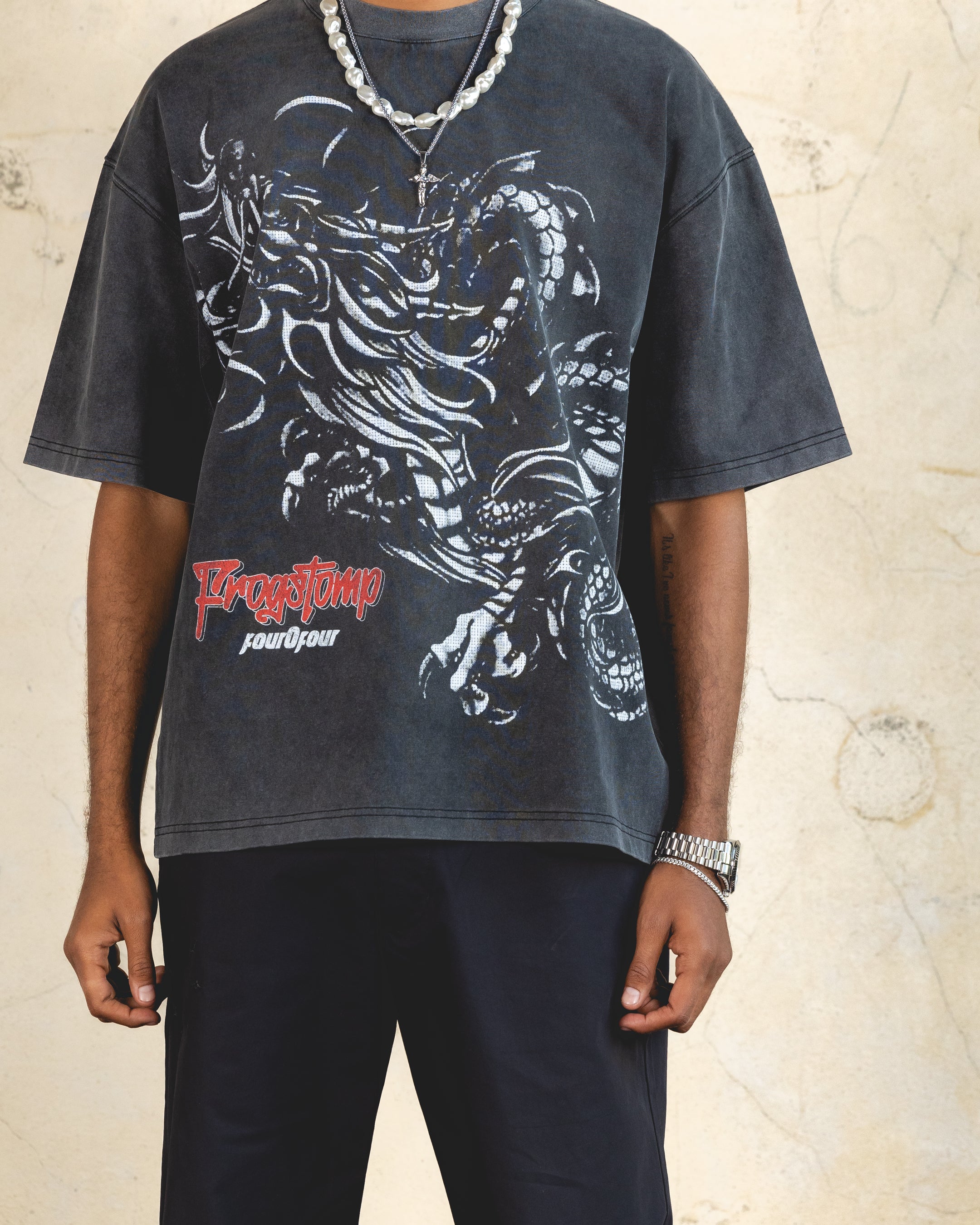 404 Dragon Vintage T-Shirt - Retro Graphic Tee in Charcoal Grey | Cool Streetwear for Men & Women | Perfect for Casual Outfits, Concerts, and Everyday Wear