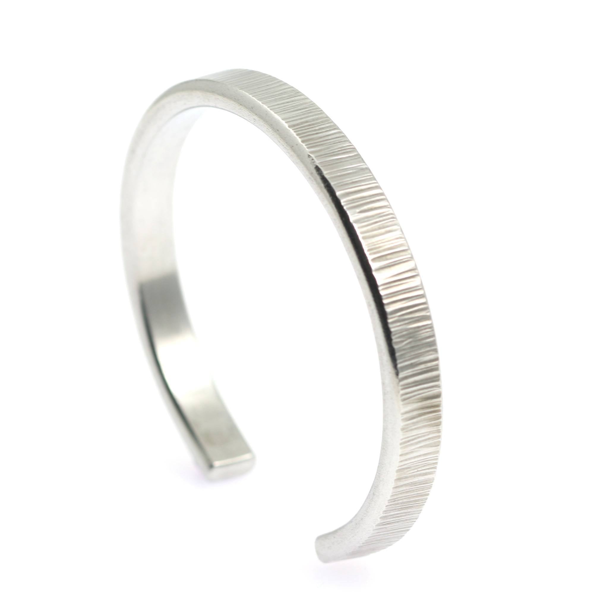 Elegant Thin Chased Aluminum Cuff Bracelet for Women - Lightweight & Durable Fashion Jewelry - Perfect for Parties, Weddings & Everyday Wear