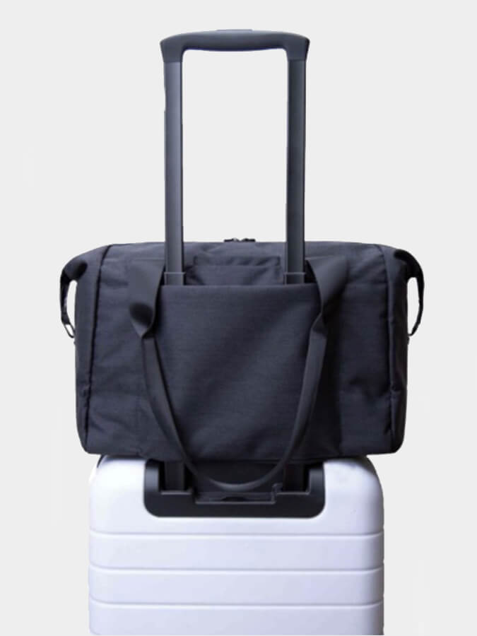 Vooray Alana Quilted Duffel Bag - Stylish Travel Duffel for Women | Perfect for Gym, Weekend Getaways & Air Travel