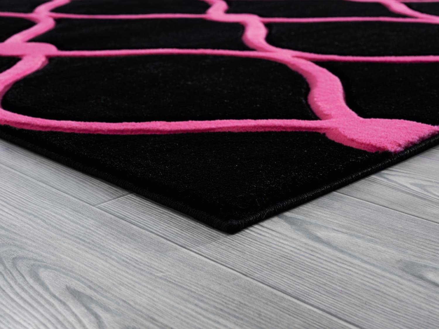 United Weavers of America Bristol Rodanthe Pink Round Area Rug 7'10