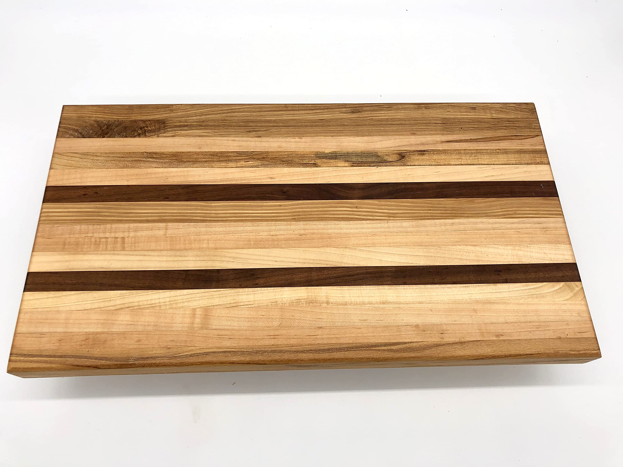 Premium Wooden Charcuterie Board with Handle - 16