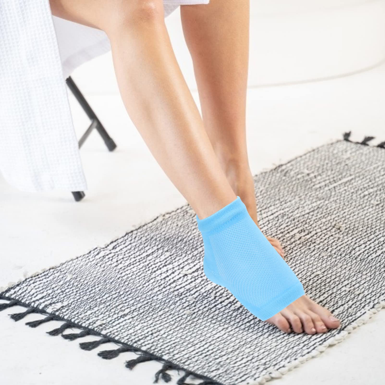 1 Set Invisible Height Increase Insoles - Heel Cups & Plantar Support for Men & Women - Comfortable Foot Protectors & Sock Pads - Perfect for Work, Dating & Daily Wear