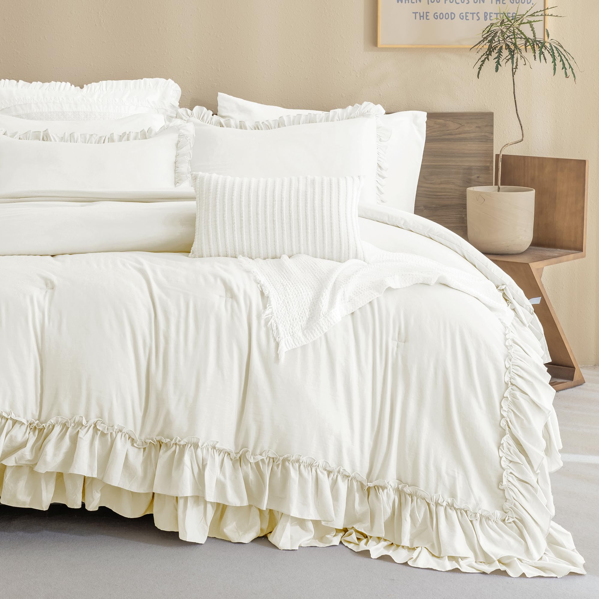 QSH King Size Ruffle Comforter Set - 3 Piece Ivory Shabby Chic Farmhouse Bedding | Ultra Soft Microfiber Lightweight Boho Duvet Cover | Perfect for French Country Bedrooms, Guest Rooms & Cozy Boho Decor