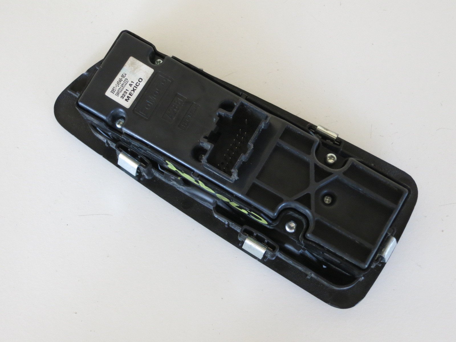Ford BB5Z-14529-BE Power Window Switch Panel - Replacement Driver Side Door Control Switch for Ford F150 F250 F350 Super Duty (2009-2016) - Easy Installation & Perfect Fit for Smooth Window Operation