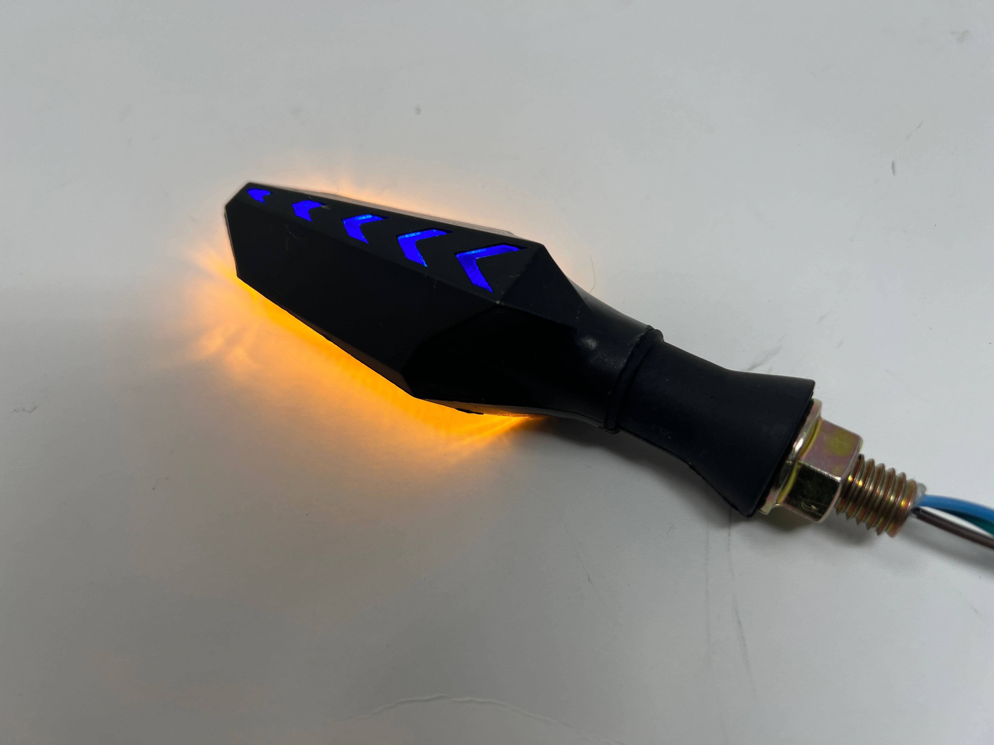 X22R MAX 250cc Motorcycle Right Turn Signal Light (H6 70092 2) - Replacement Part for Off-Road & Street Bikes - Perfect for Night Riding and Safety Enhancement