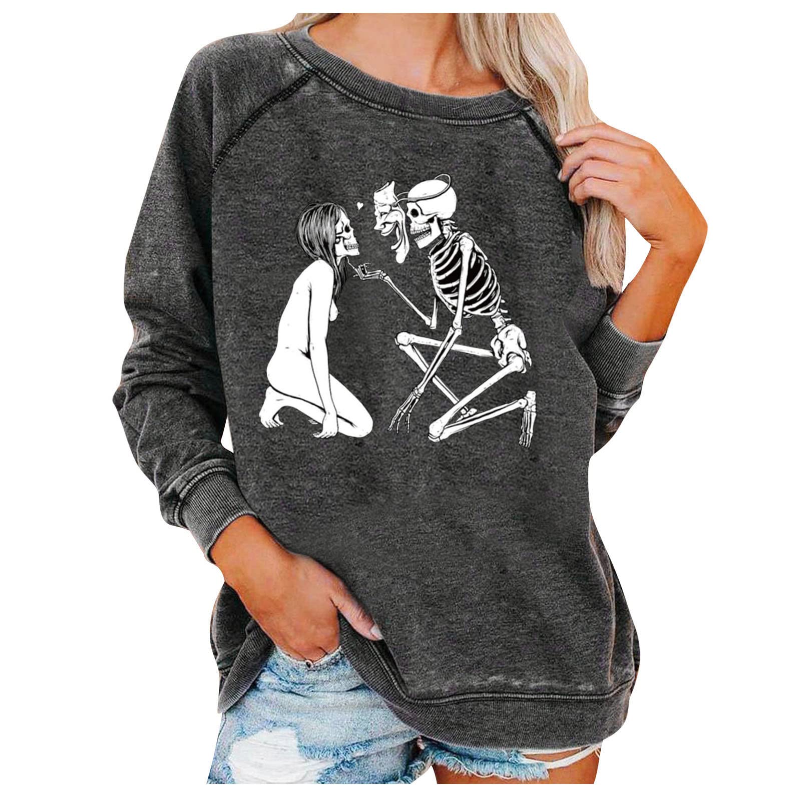 Women's Halloween Printed Long Sleeve Graphic T-Shirt - Casual Crewneck Pullover Sweatshirt Blouse for Costume Parties, Trick or Treating & Fall Fashion