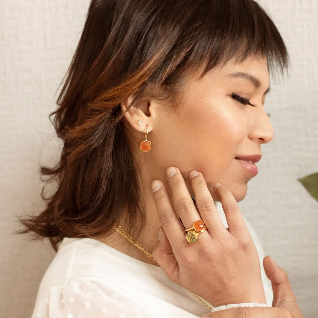 Elegant Carnelian Cocktail Ring in Sterling Silver - Perfect for Evening Parties, Weddings & Special Occasions