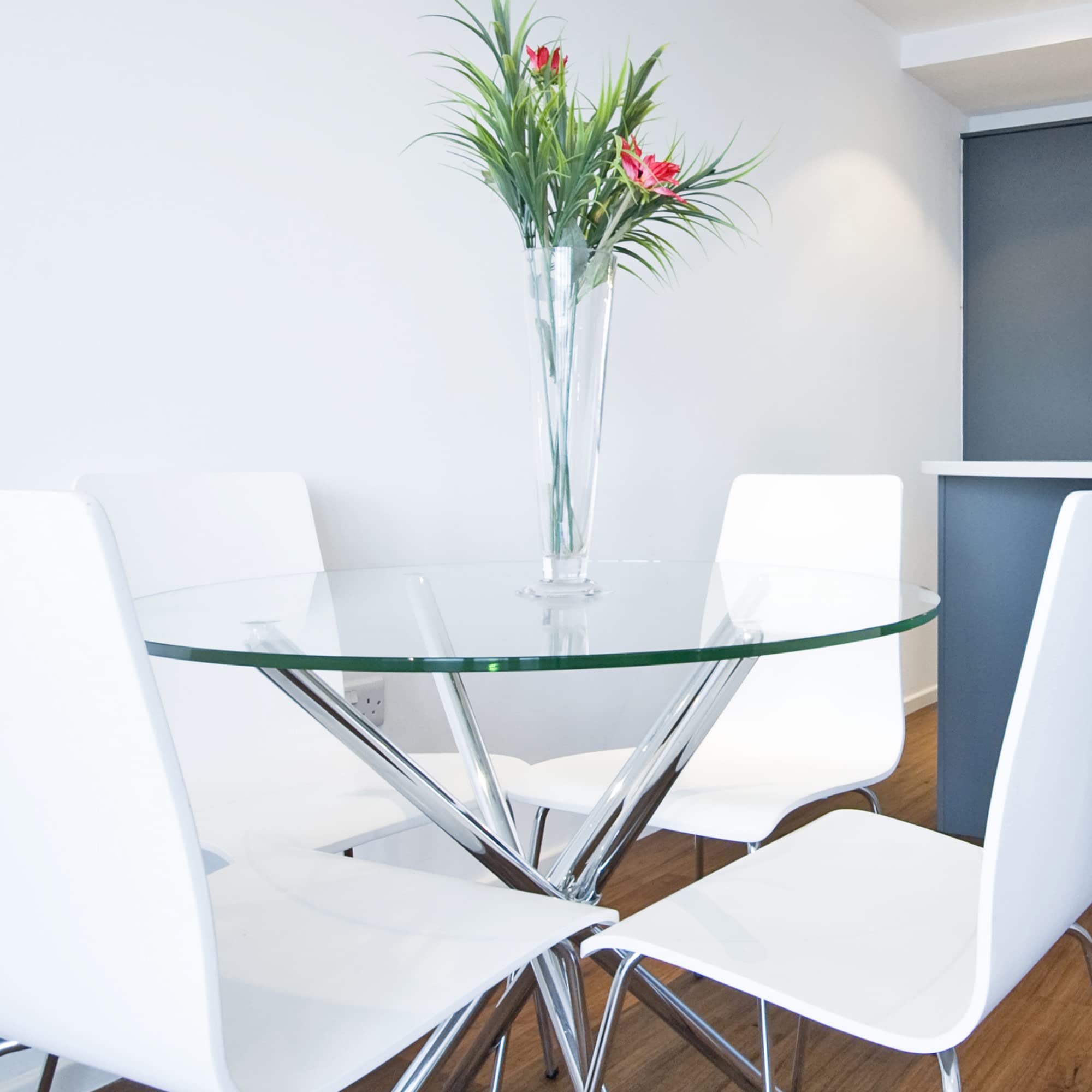 Custom Cut Round Tempered Glass Table Top - 3/16