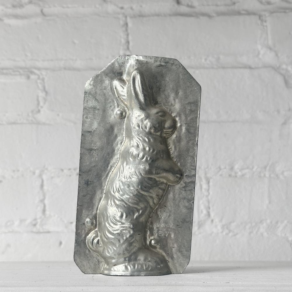 Vintage Chocolate Rabbit Tin Mold #43 - Handcrafted Baking Decor for Easter, Holidays & DIY Candy Making