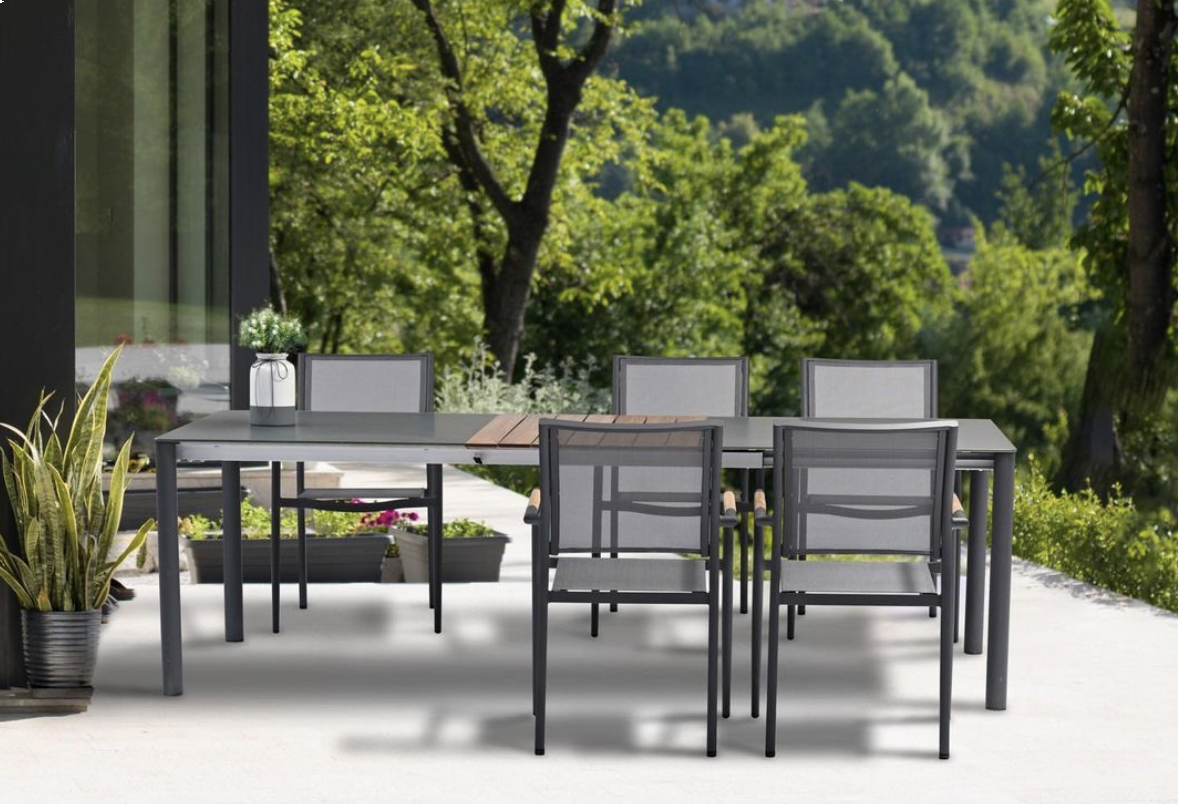 Couture Jardin Polo Outdoor Dining Chair - Weather-Resistant Patio Furniture for Garden, Poolside & Restaurant Use