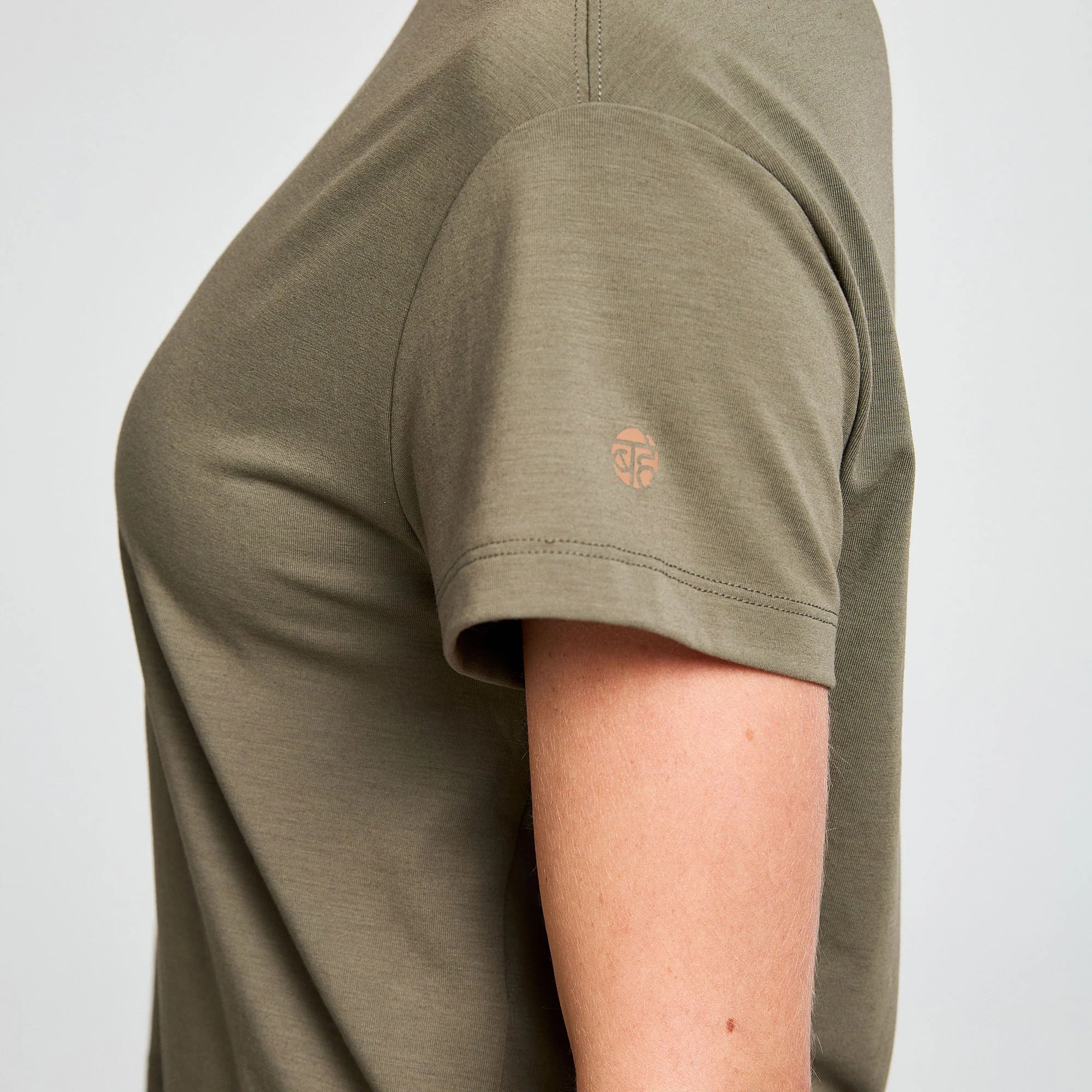BAHE Zephyr Everyday Crew Neck T-Shirt for Men & Women | Soft Cotton Casual Tee | Comfortable Basic Shirt for Daily Wear | Perfect for Work, Weekend & Travel (Khaki)