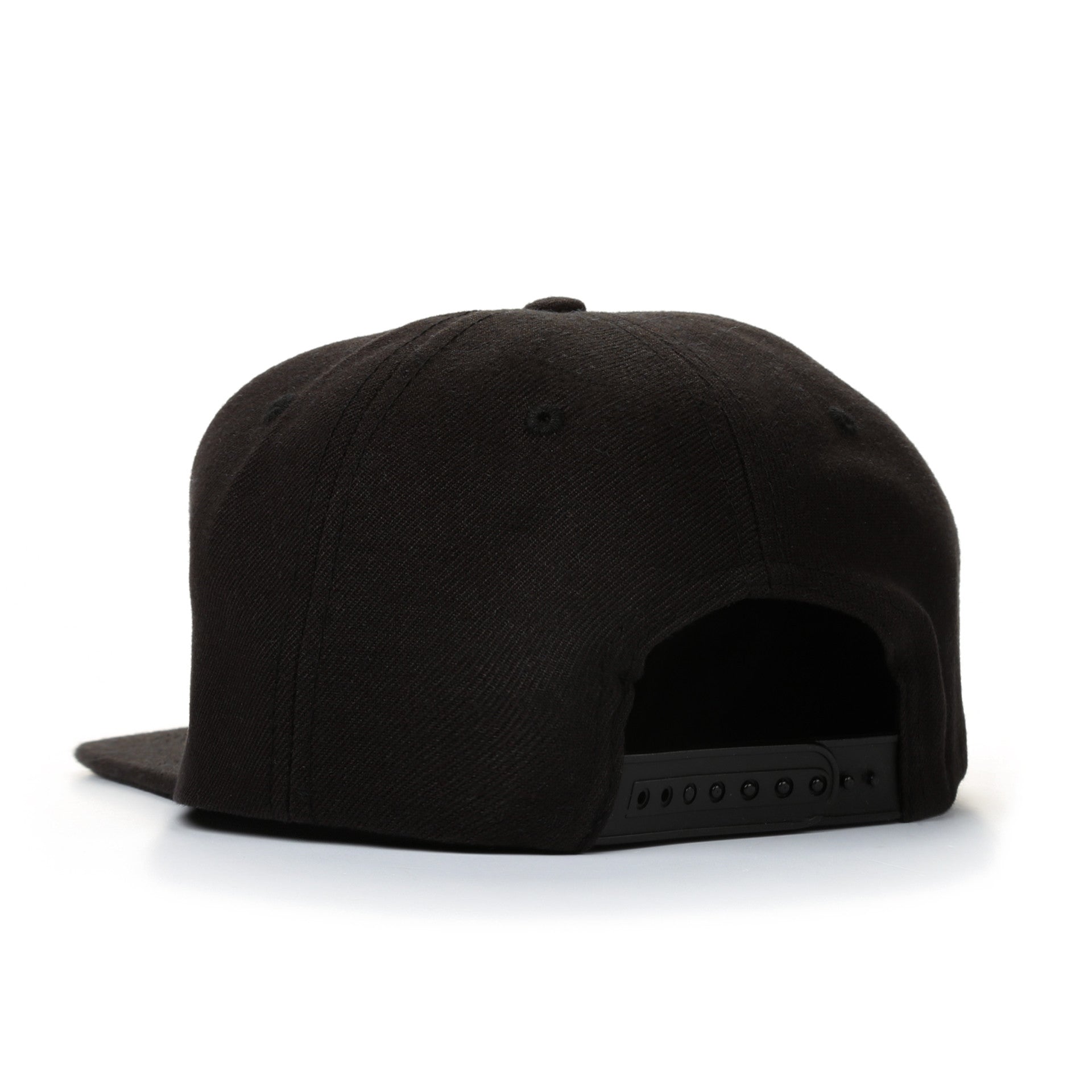 Thrasher Magazine Logo Snapback Hat - Black Adjustable Felt Cap for Skateboarding & Streetwear Fashion