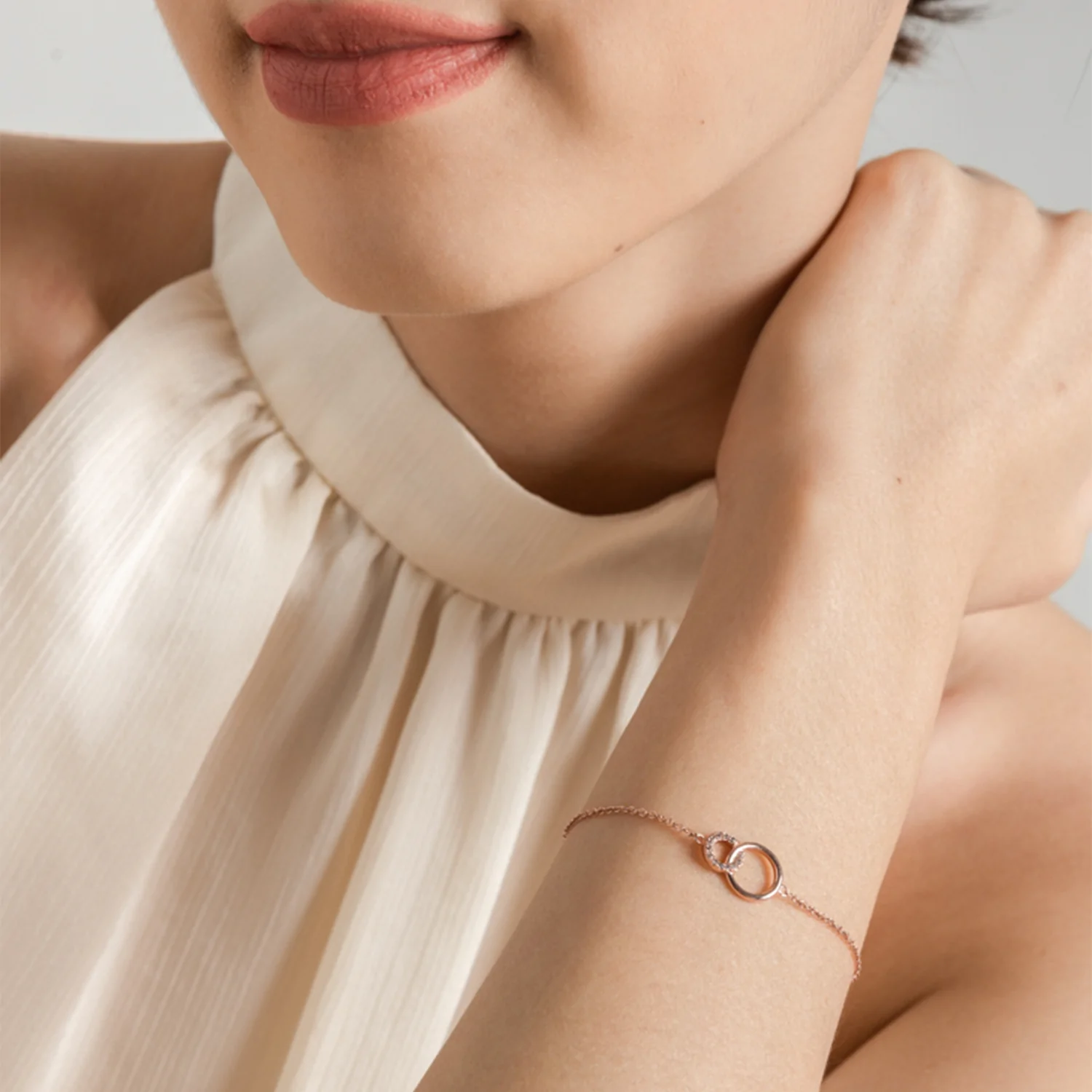 Rose Gold Constance Bracelet for Women - Elegant & Dainty Jewelry Gift for Her - Perfect for Weddings, Anniversaries & Special Occasions