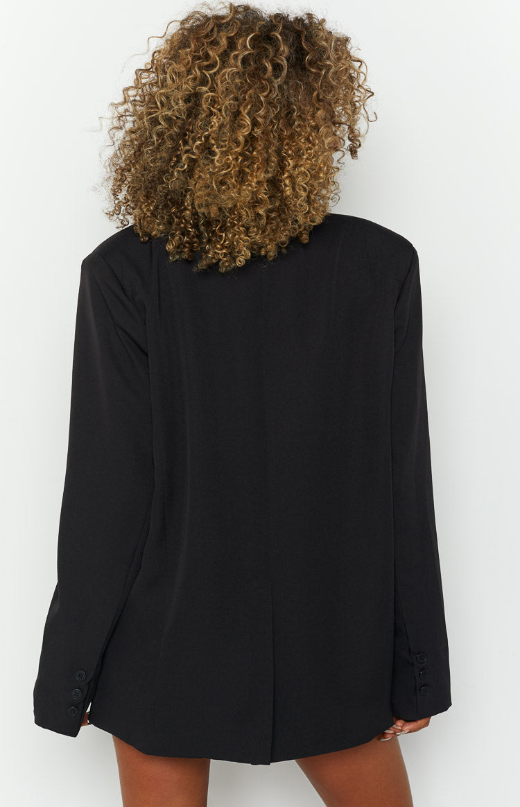 Allure Black Oversized Blazer for Women - Trendy Plus Size Business Jacket with Pockets | Perfect for Office Wear, Business Meetings & Formal Events