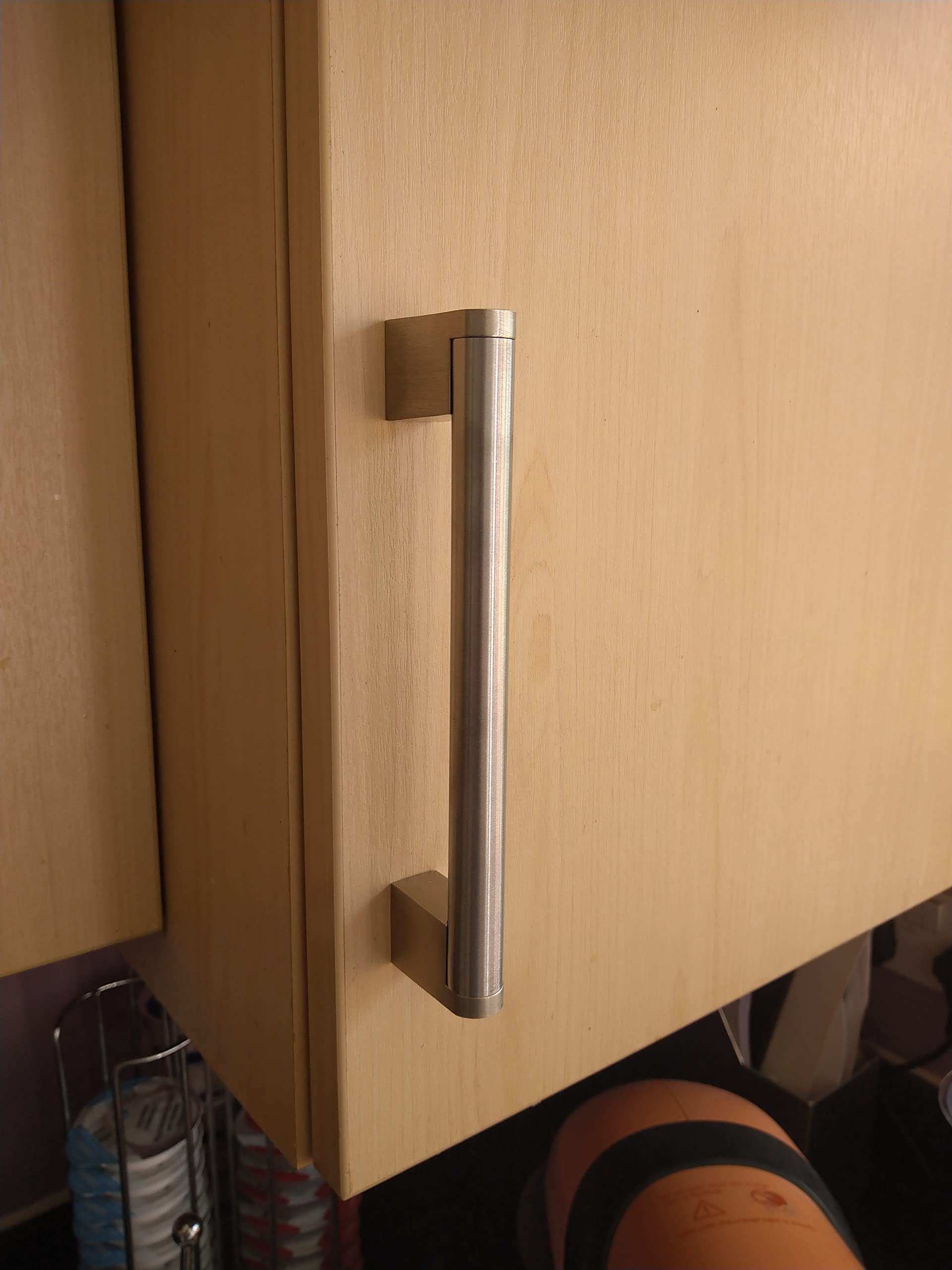 Stainless Steel Cabinet Door Handle - Brushed Finish, 96mm (1 Pack) - Perfect for Kitchen Cupboards, Wardrobes & Furniture Hardware Upgrade