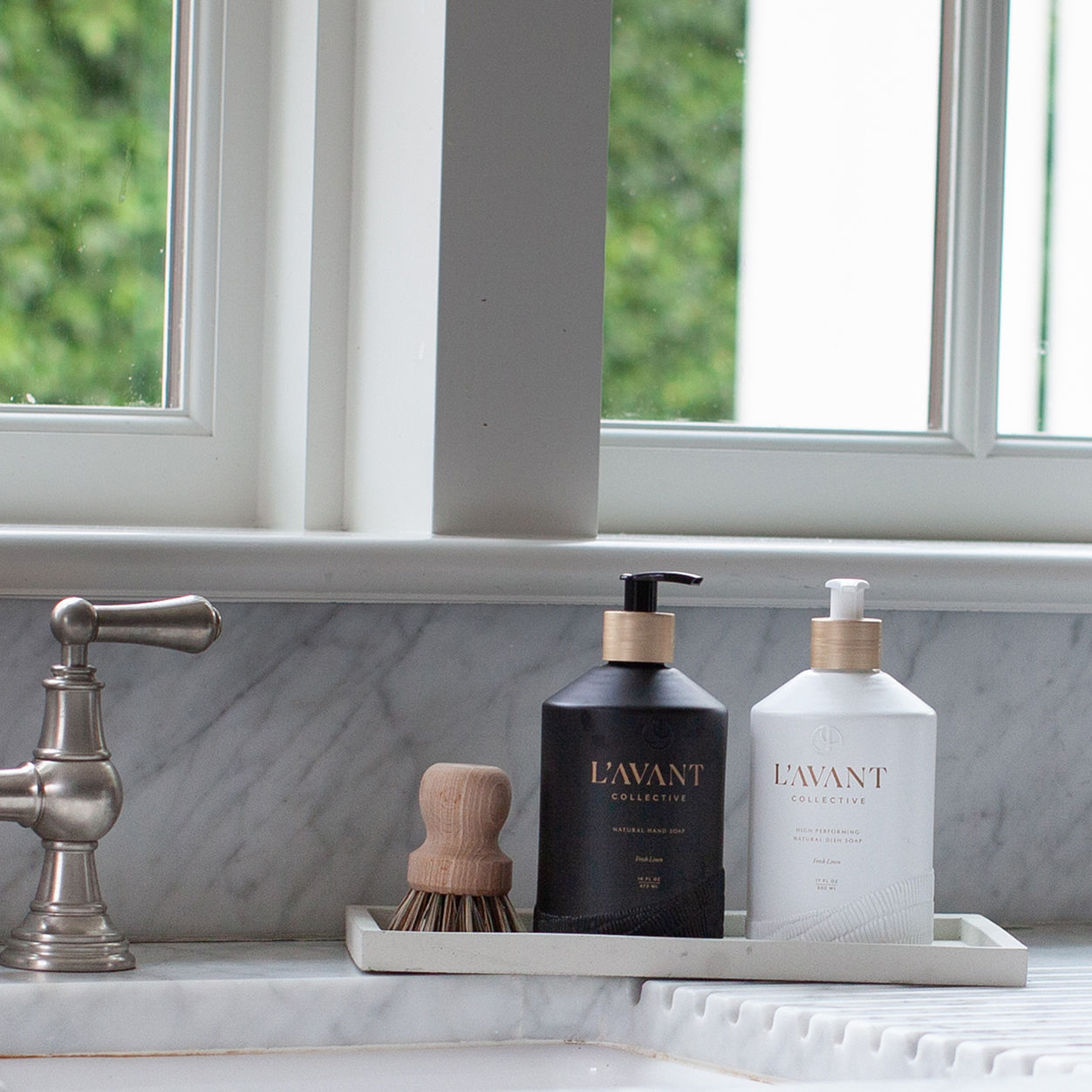 Fresh Linen Scented Hand Soap - Moisturizing & Antibacterial - Perfect for Bathroom, Kitchen & Office Use