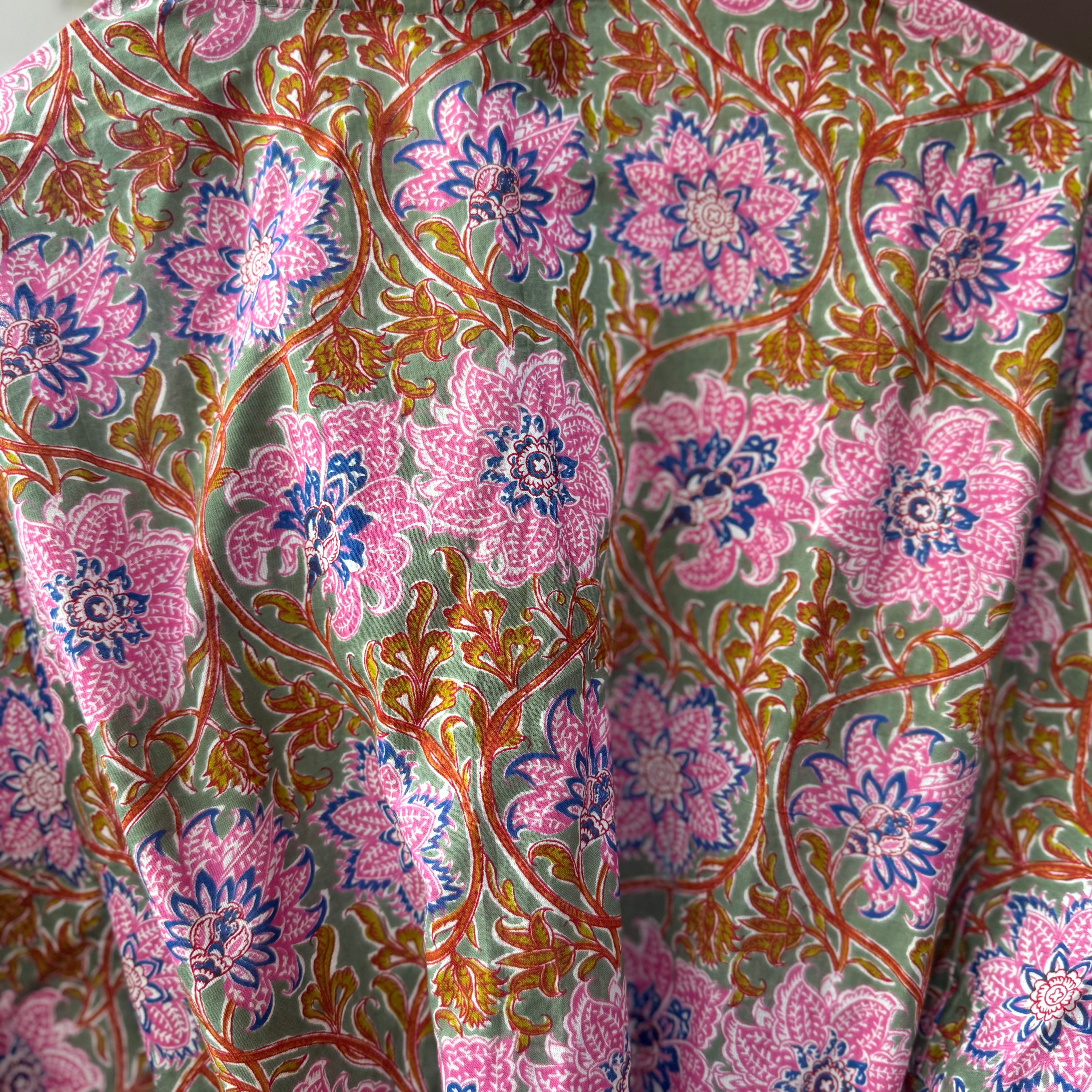 Long Cotton Botanical Robe with Wildflower Meadow Print - Soft & Comfortable Women's Loungewear for Spa, Home Relaxation and Self-Care Moments