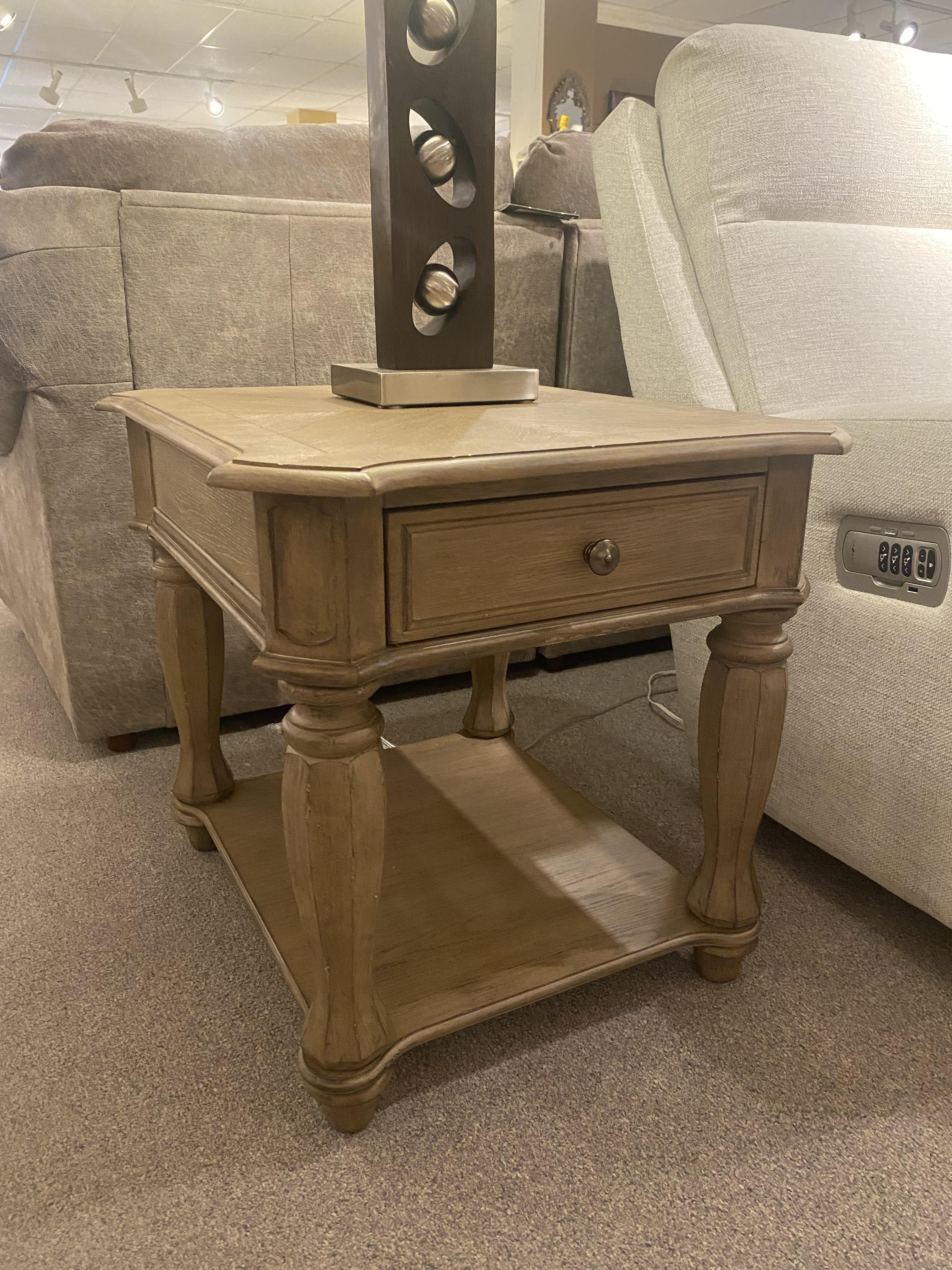 Magnolia Coffee Table - Modern Wooden Coffee Table for Living Room, Farmhouse & Rustic Home Decor - Perfect for Coffee, Books & Living Room Essentials