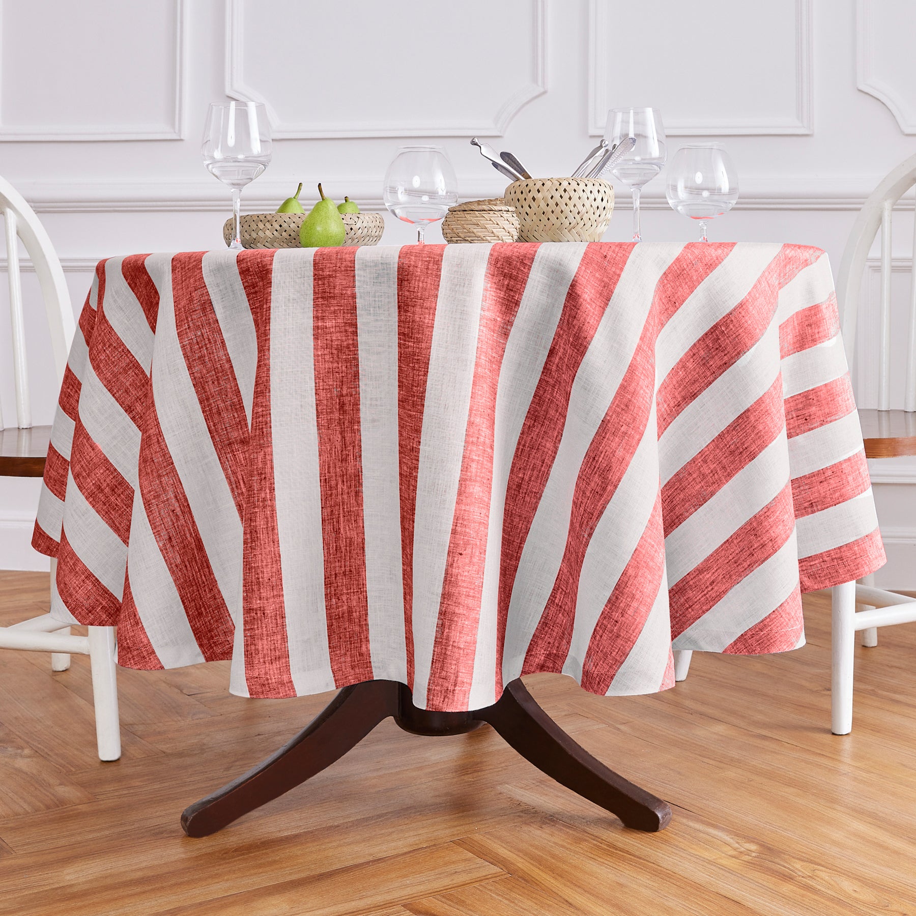 Stylish Cabana Stripe Round Tablecloth - Waterproof & Washable - Perfect for Outdoor Dining, Picnics, and Beach Parties
