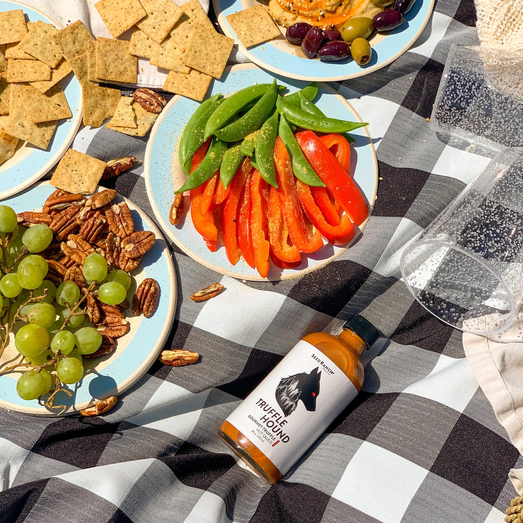 Seed Ranch Gourmet Truffle Hound Hot Sauce - 2 Pack Medium Heat Spicy Sauce with Chile de Arbol, Ghost Pepper & Garlic | Vegan, Non-GMO | Perfect for Pasta, Pizza, Wings & Sriracha Lovers | Bold Truffle Flavor for Cooking & Grilling