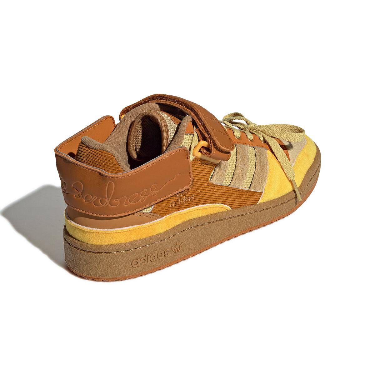 Melting Sadness Forum Exhibit Low Sneakers - 'Melting Theatre Messy' Style for Streetwear & Urban Fashion | Perfect for Casual Wear, Skateboarding & Artistic Events