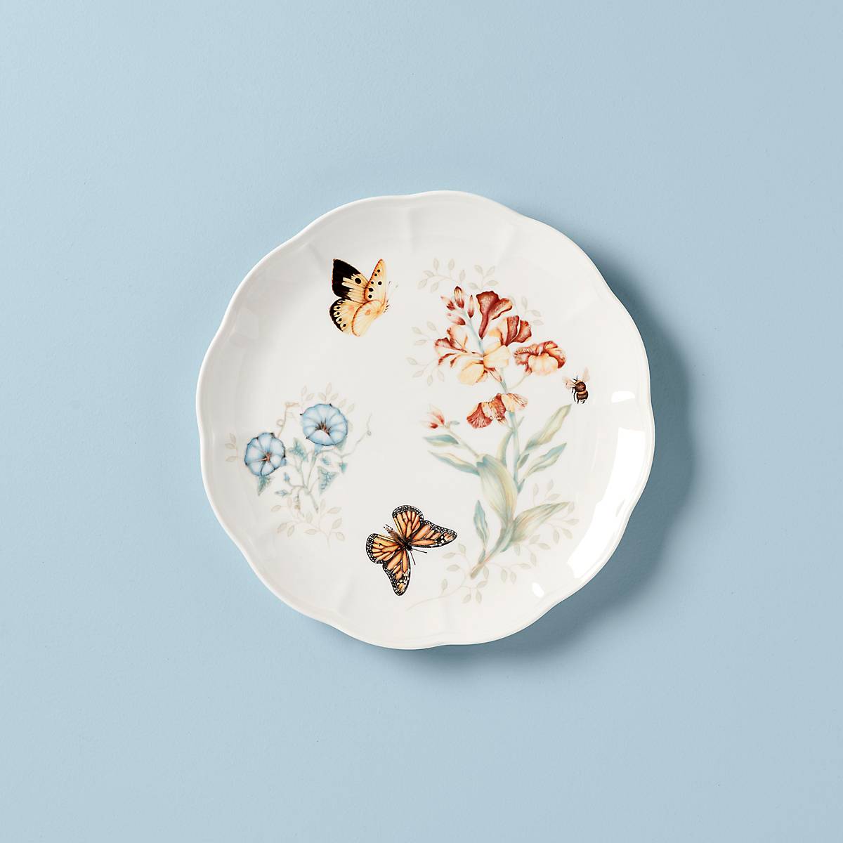 Monarch Butterfly Meadow Dinner Plate - Elegant Floral Design for Fine Dining, Parties, and Home Decor