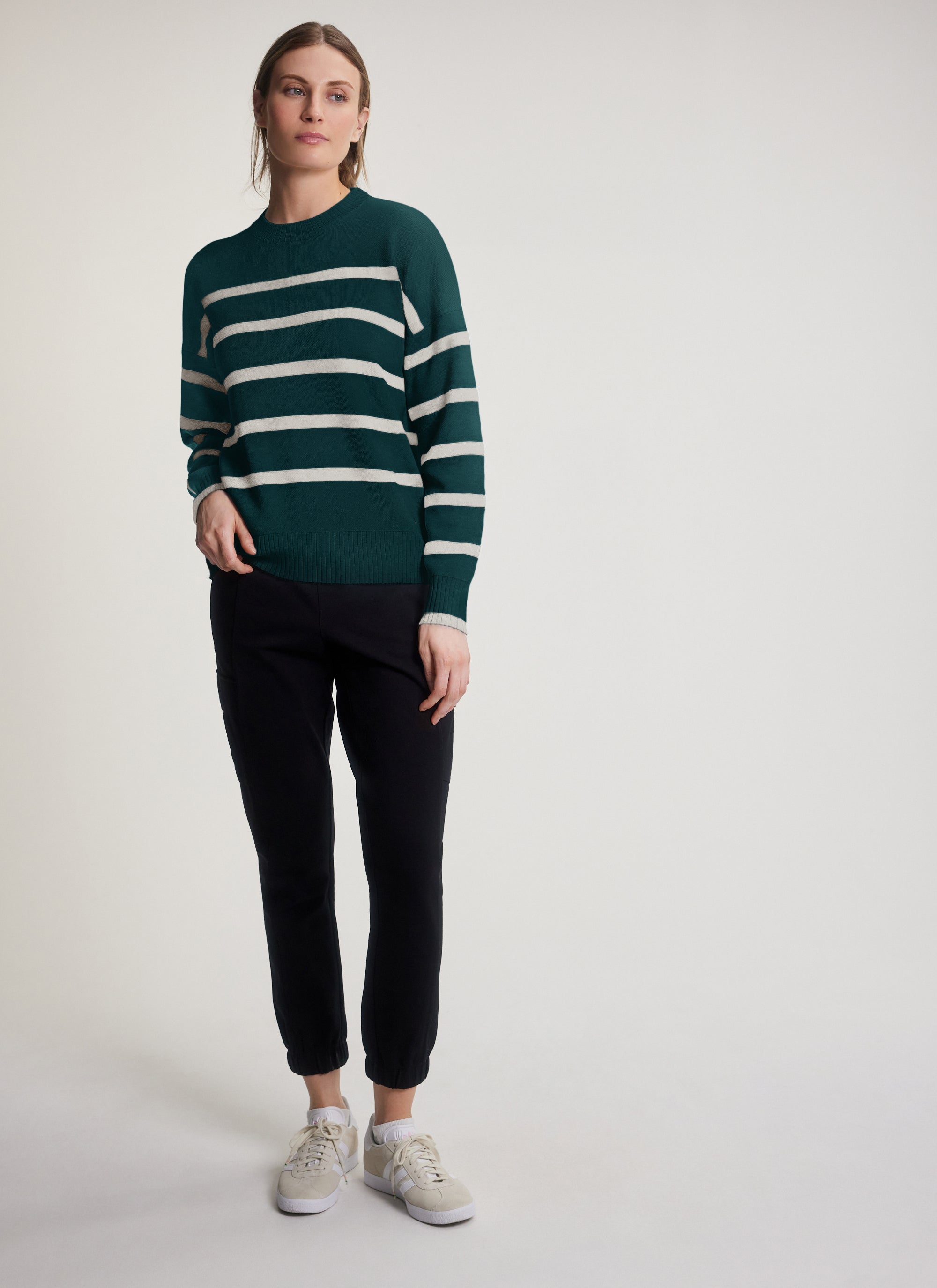 HAUT RELAX BERNE - Premium Comfort Wear for Women & Men - Perfect for Yoga, Lounge & Travel