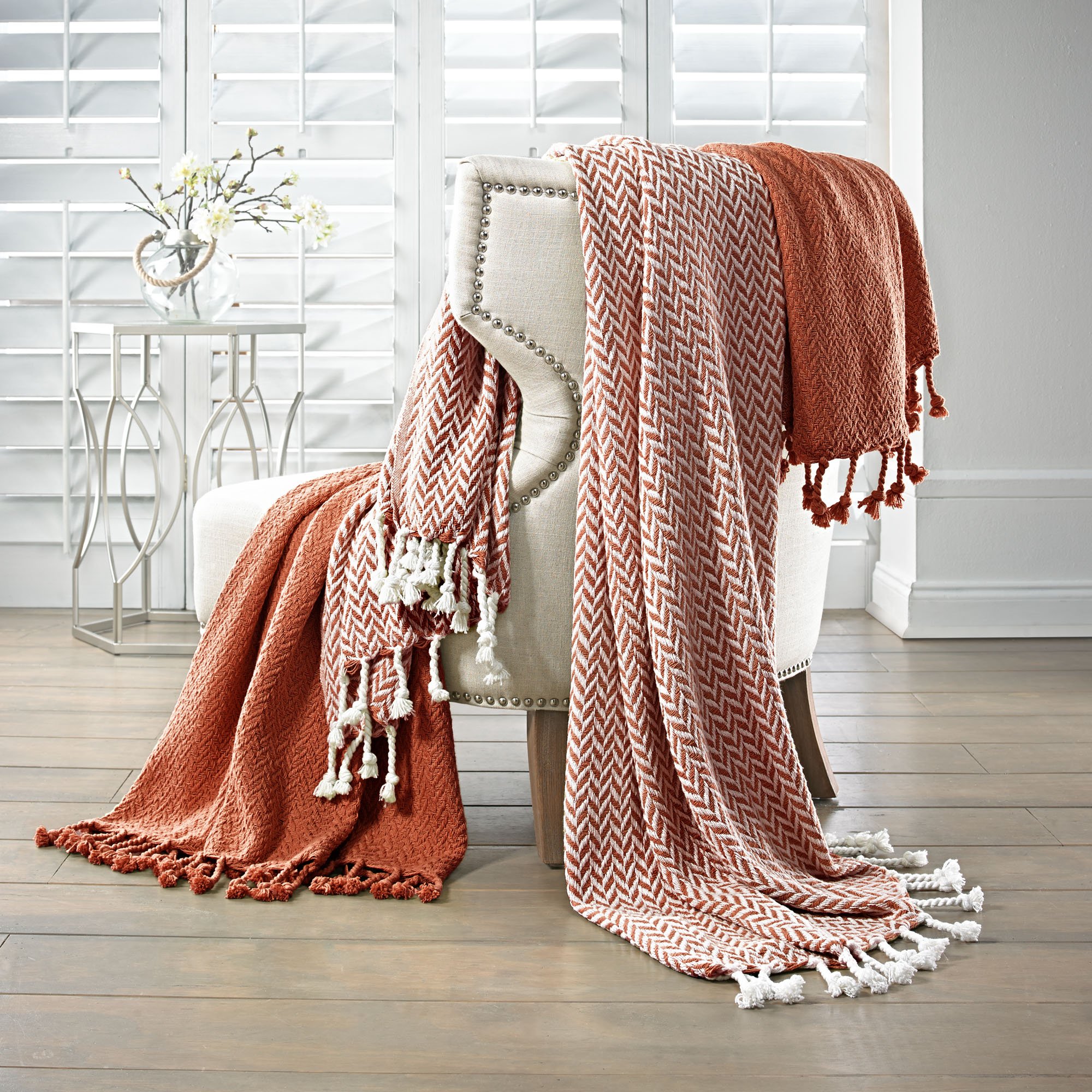 Amrapur Monaco 100% Cotton Throw Blanket Set of 2 - Soft Brick Red Cozy Blankets for Sofa, Bed & Couch - Perfect for Living Room, Bedroom Decor & Gift Giving