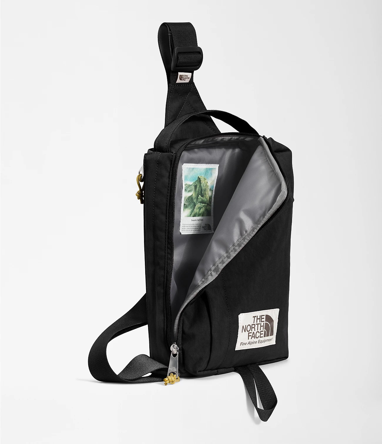 The North Face Berkeley Field Bag - Durable Crossbody Sling Pack for Hiking, Travel & Everyday Use | Water-Resistant Outdoor Messenger Bag for Men & Women