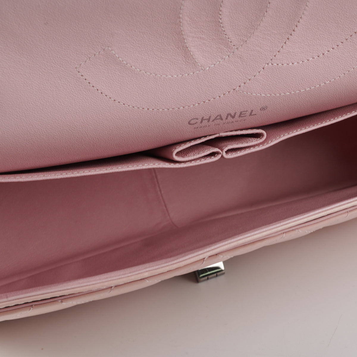 Authentic Chanel 2.55 Reissue 227 Lambskin Leather Handbag in Pink - Luxury Crossbody Bag for Women, Perfect for Date Night & Special Occasions