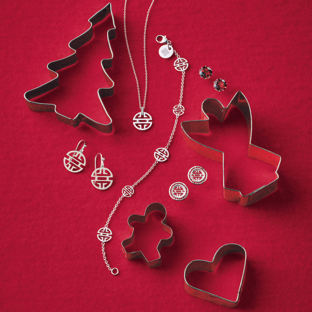 Elegant Silver Shou Station Bracelet for Women - Delicate & Stylish Jewelry for Everyday Wear, Gifts & Special Occasions