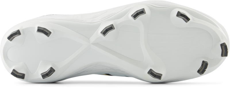 New Balance Fresh Foam 3000v7 White Low TPU Men's Soccer Cleats - Lightweight Running Shoes for Football Training & Match Play