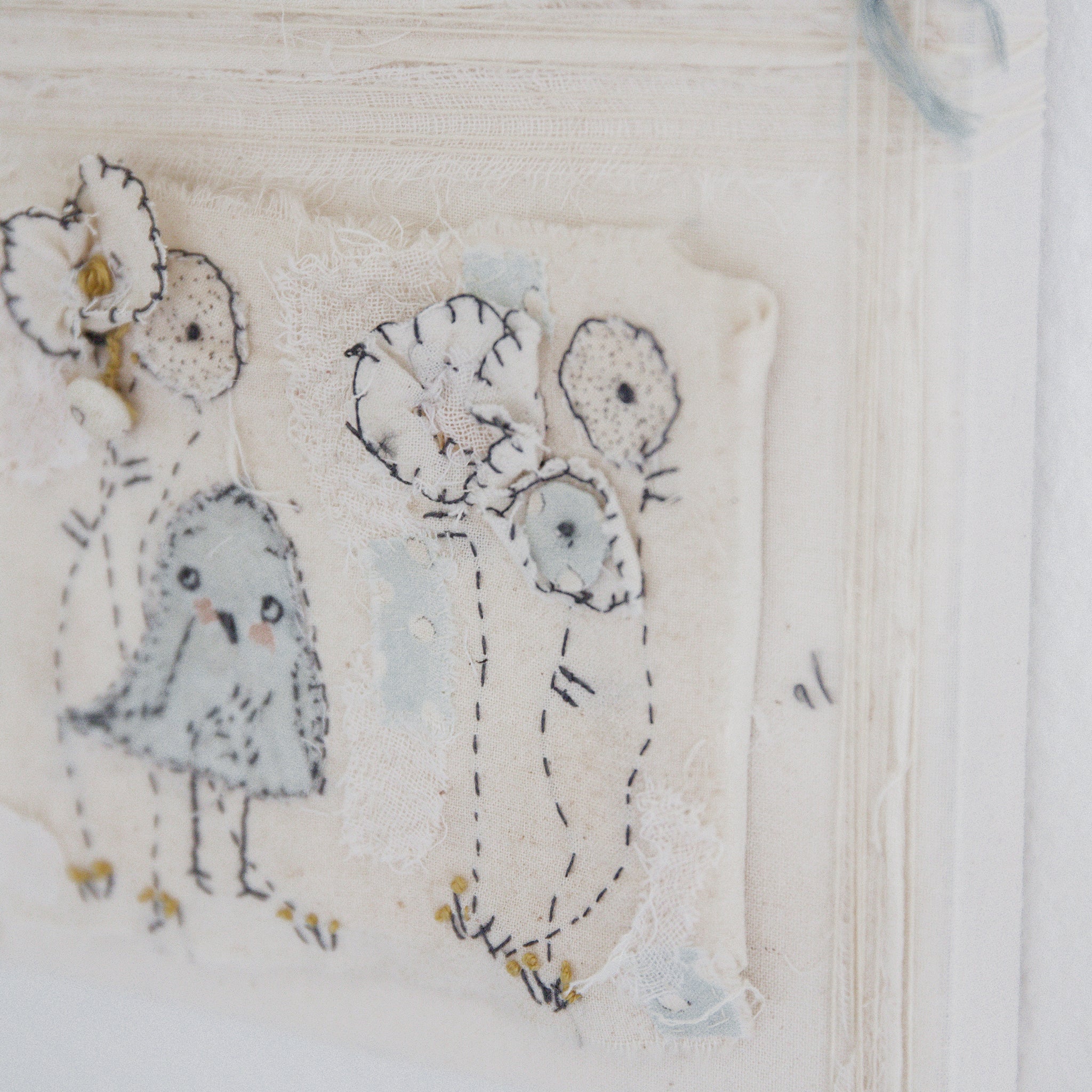 Hutch Studio Birds the Word Fabric Art Collection | YoYo Bird Wall Decor for Home & Office | Perfect for Living Room, Bedroom, Nursery & Gifts