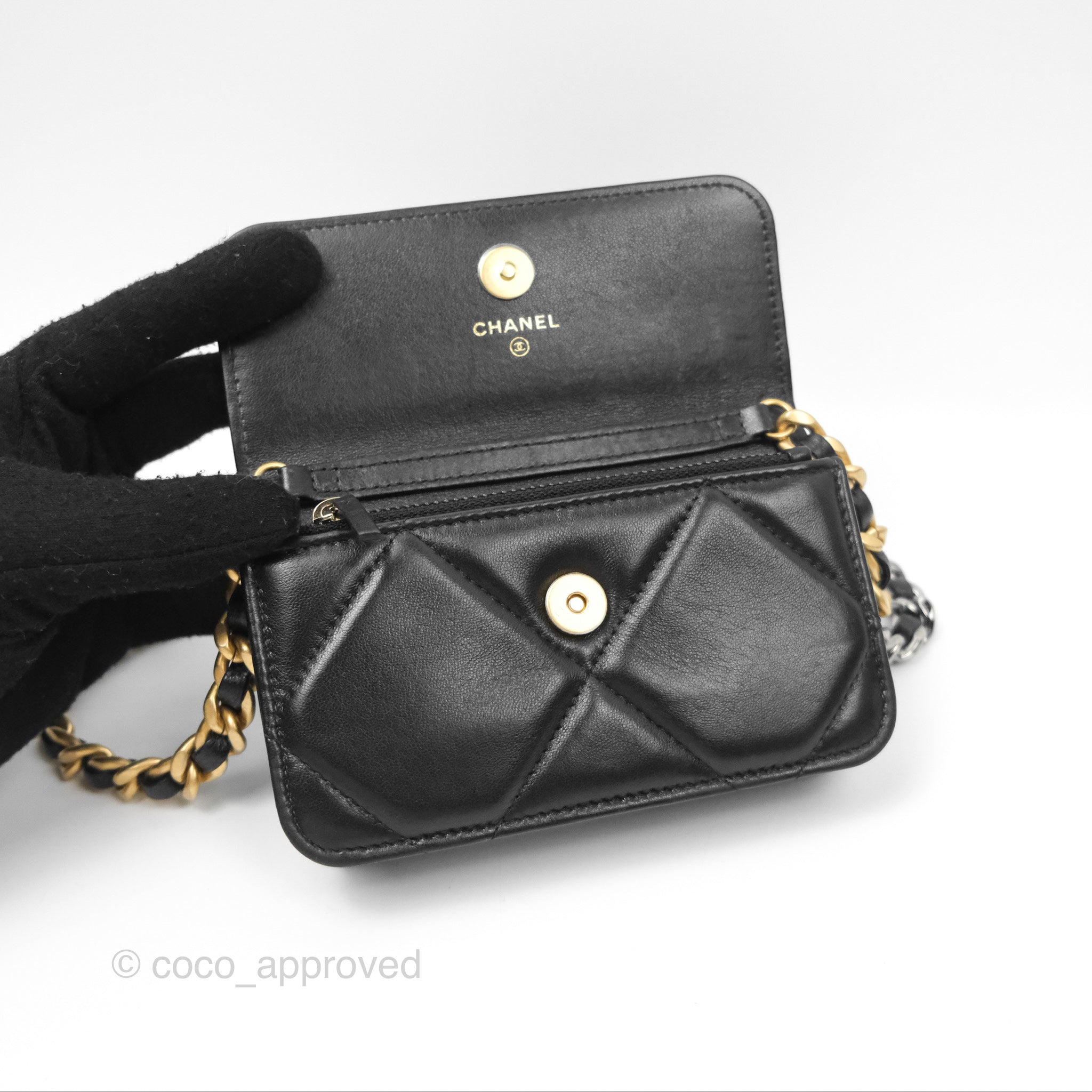 Chanel 19 Clutch With Chain Black Lambskin Mixed Hardware - Luxury Designer Crossbody Bag for Women, Perfect for Evening Parties & Special Occasions