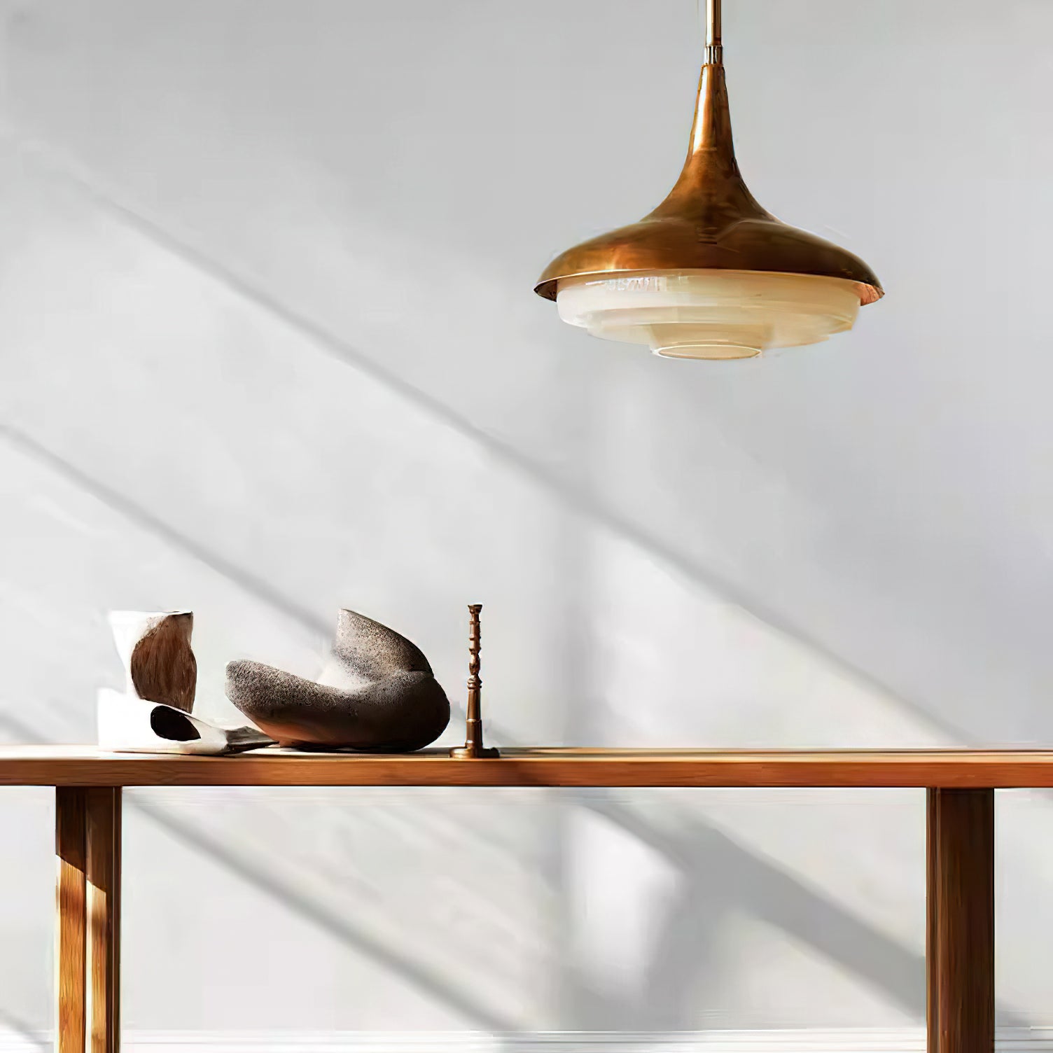 Oluce Modern Pendant Lamp - Stylish Hanging Light Fixture for Living Room, Dining Room & Bedroom Decor