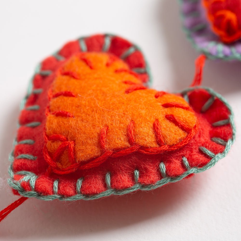 Hearts Felt Sewing Pattern PDF - DIY Valentine's Day Craft for Home Decor & Gift Making