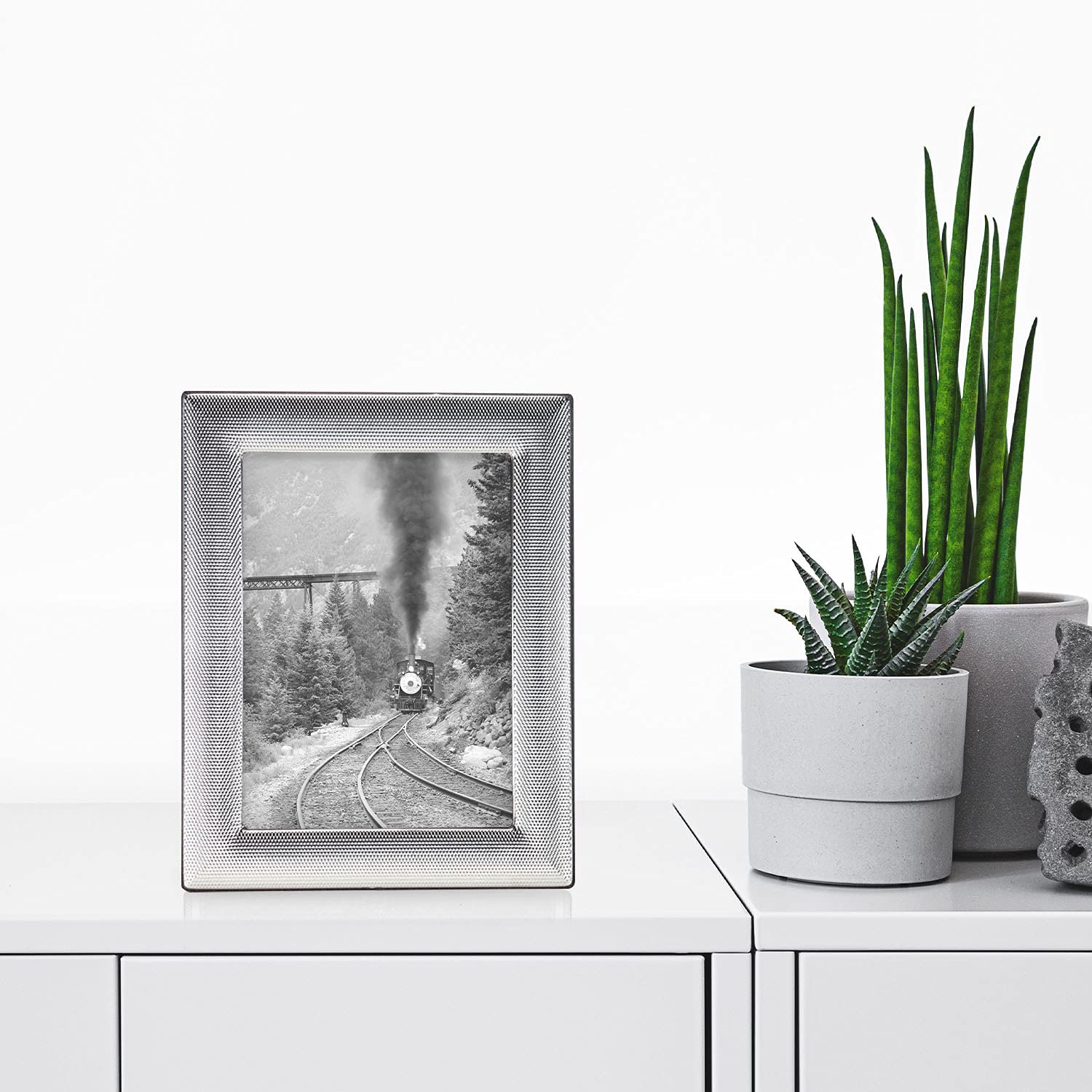 TIZO 4x6 Mesh Border Silver Deco Picture Frame - Premium Sterling Silver Photo Frame for Wall Display | Perfect for Home Decor, Wedding Photos, and Office Artwork