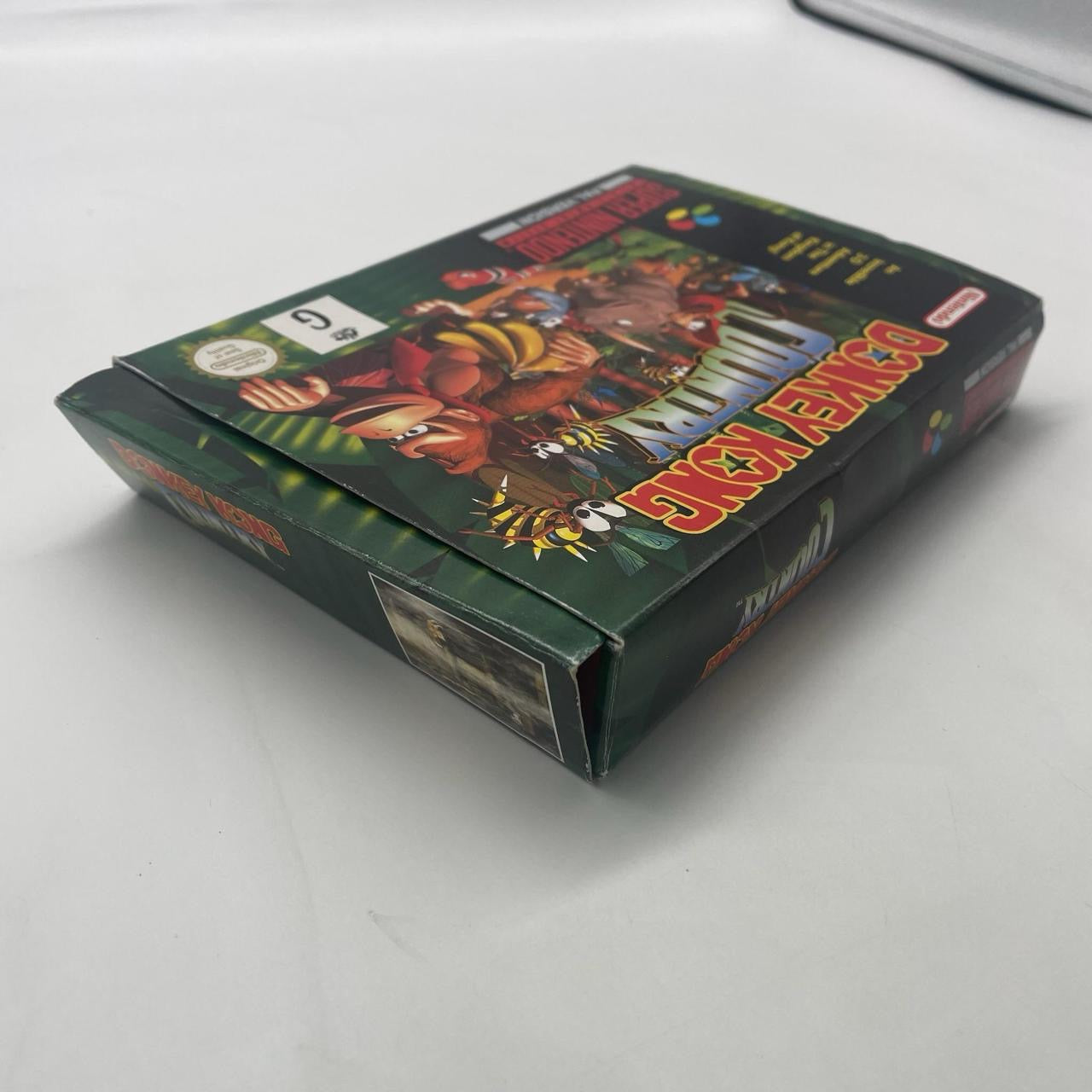 Donkey Kong Country Complete SNES Game - Super Nintendo PAL Version | Retro Gaming, Collector's Item, Gift for Gamers | Perfect for Nostalgic Play & Display