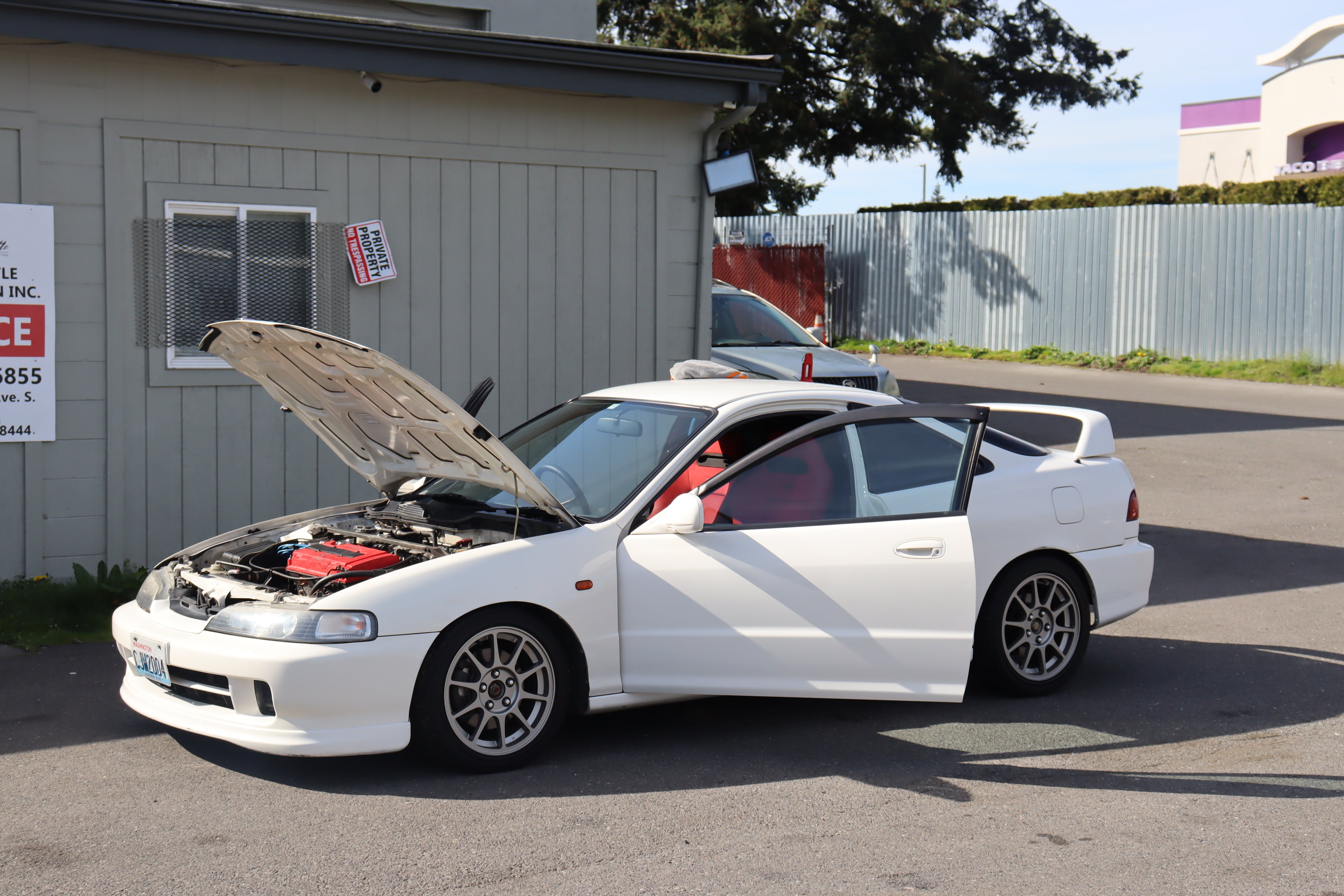 1998 Honda Acura Integra Type R B18C Engine - JDM Performance Parts for Racing & Restoration | Perfect for Car Enthusiasts & Tuners