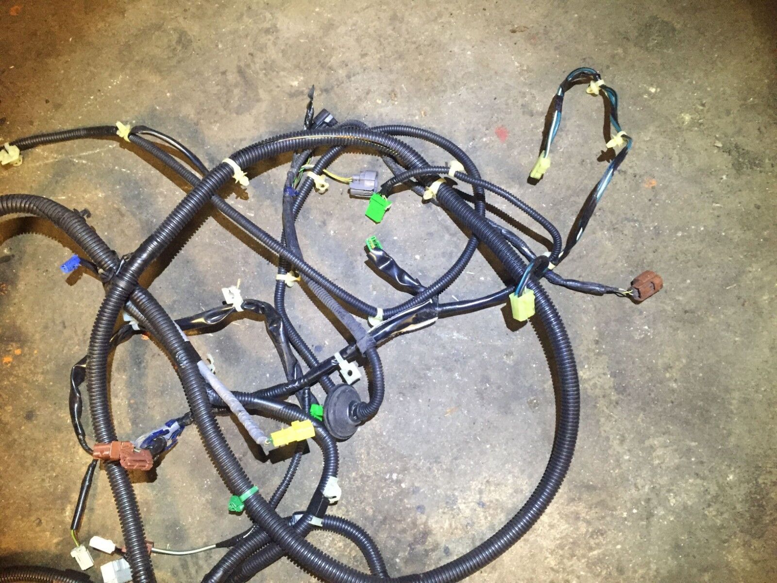 2002-2006 Honda CR-V CRV Interior Wiring Harness OEM Replacement - Perfect for Car Audio & Electrical Upgrades