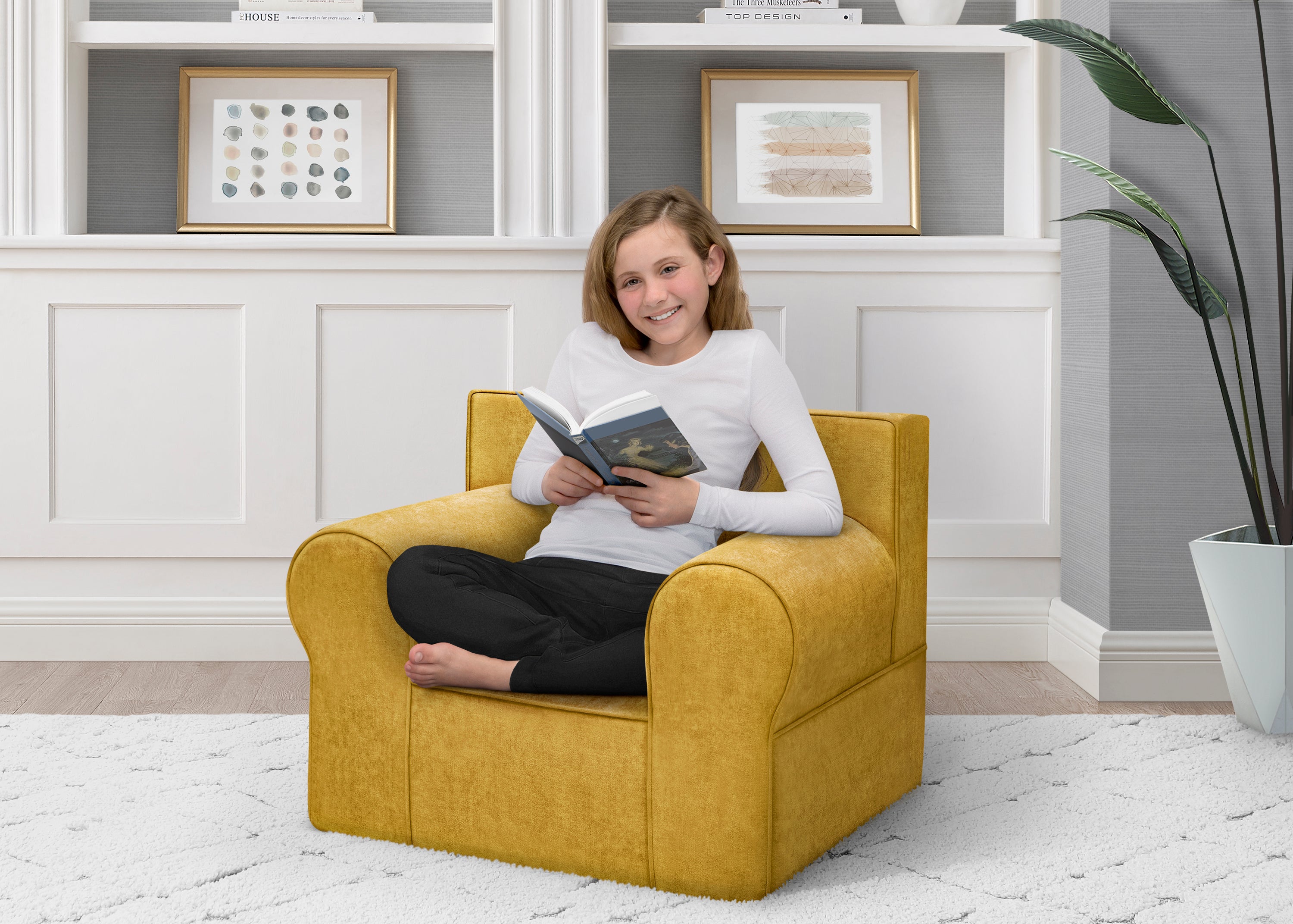 Personalized XL Cozee Foam Chair for Kids - Extra Large Comfortable Seat for Bedroom, Playroom & Dorm - Perfect for Reading, Gaming & Relaxing