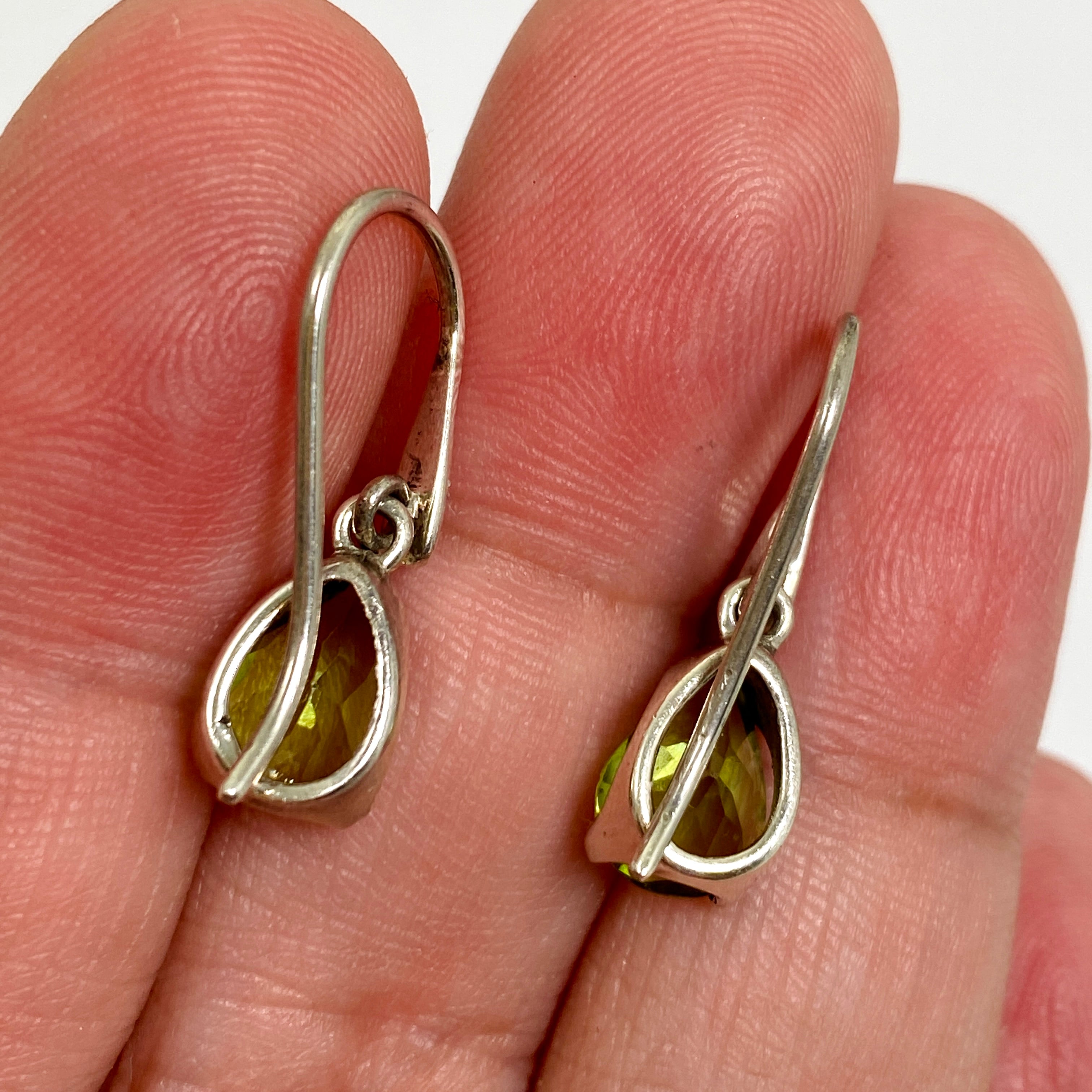 Peridot Teardrop Faceted Earrings for Women - 925 Sterling Silver Dangle Earrings - Elegant Green Gemstone Jewelry for Party, Wedding & Special Occasions