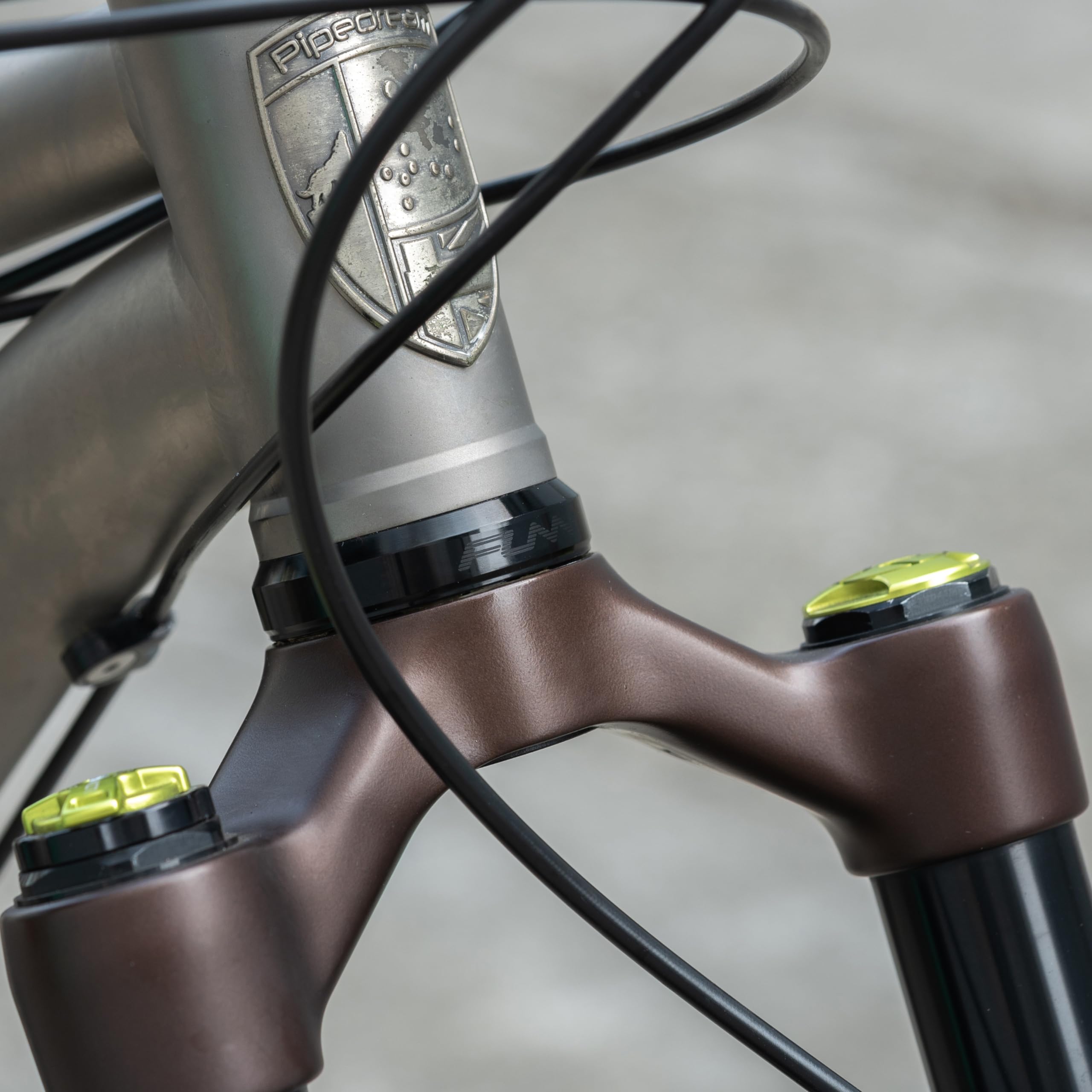 Premium FUNN Downhill Lower Headset with Angular Contact Bearings - High-Performance Steering Set for Mountain Bikes, BMX, Road & Gravel Bikes | Ideal for Downhill Racing, Trail Riding & Off-Road Adventures